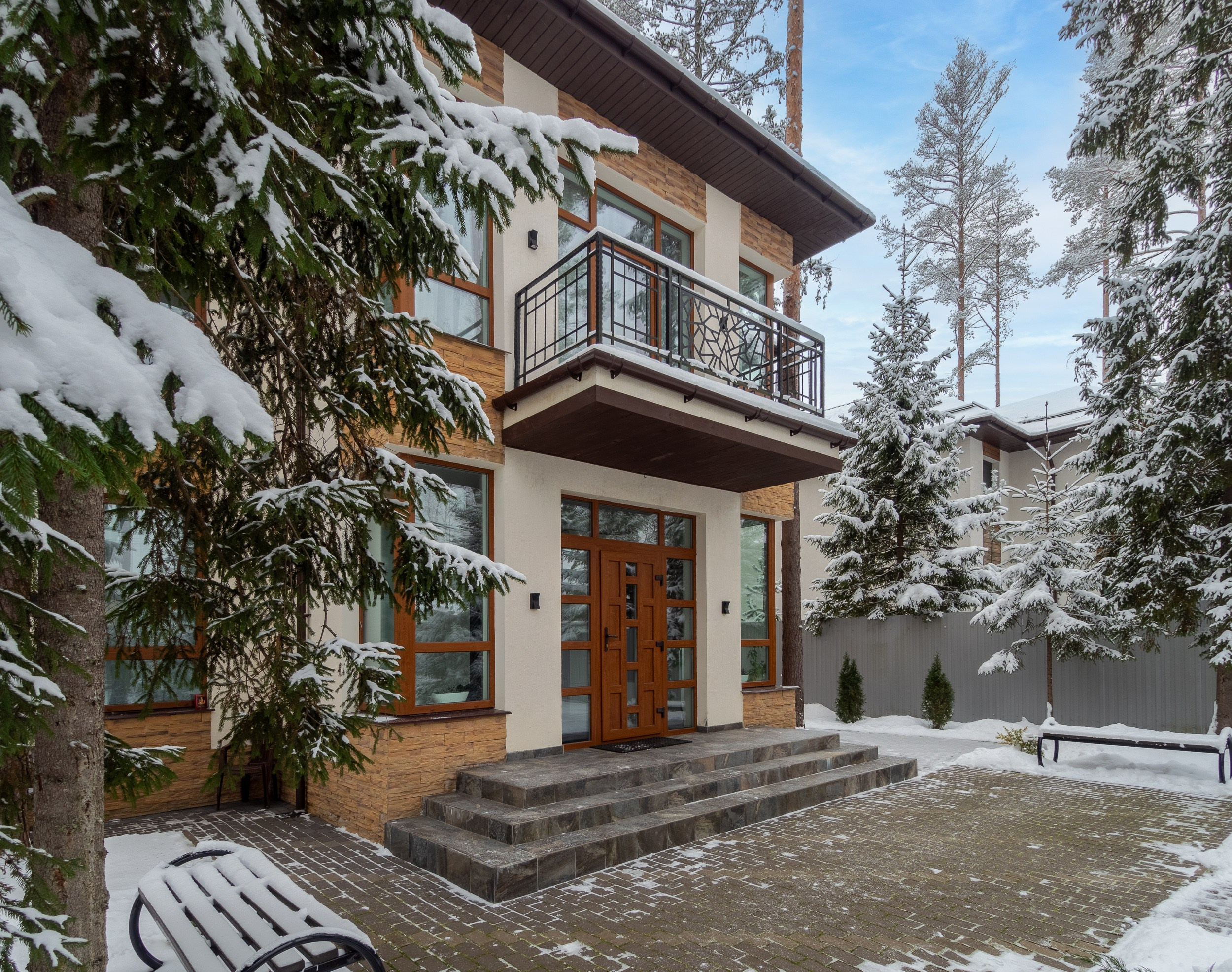 Съемка загородной недвижимости в Санкт-Петербурге. Сидоров Артем