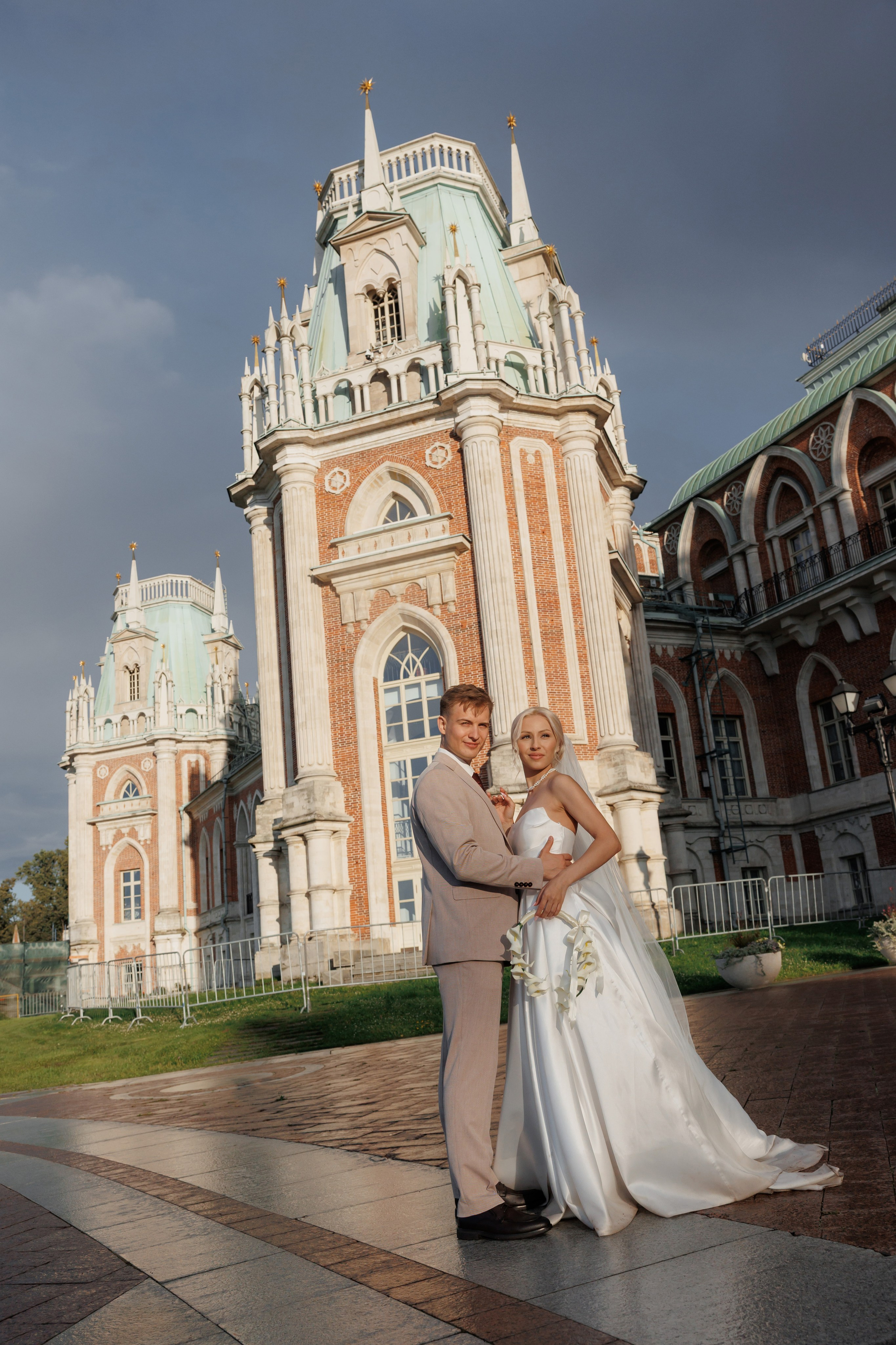 Отель «Милан», Шипиловский ЗАГС, прогулка в парке Царицыно. Свадебный и репортажный фотограф (Москва, Королев и другие)