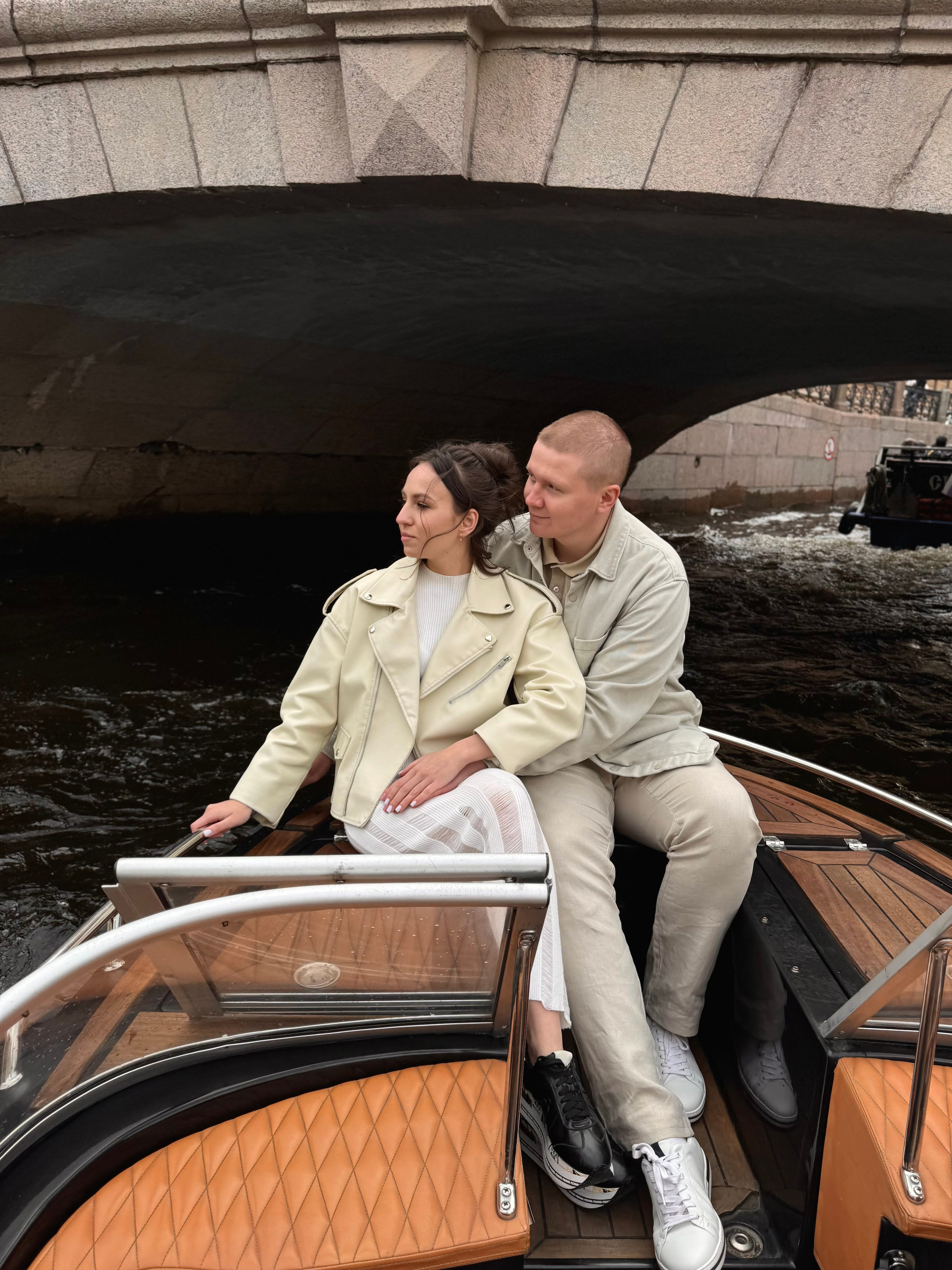 Екатерина и Никита [на айфон 15 про]. Утонченный фотограф в Санкт-Петербурге Ксения Пелевина