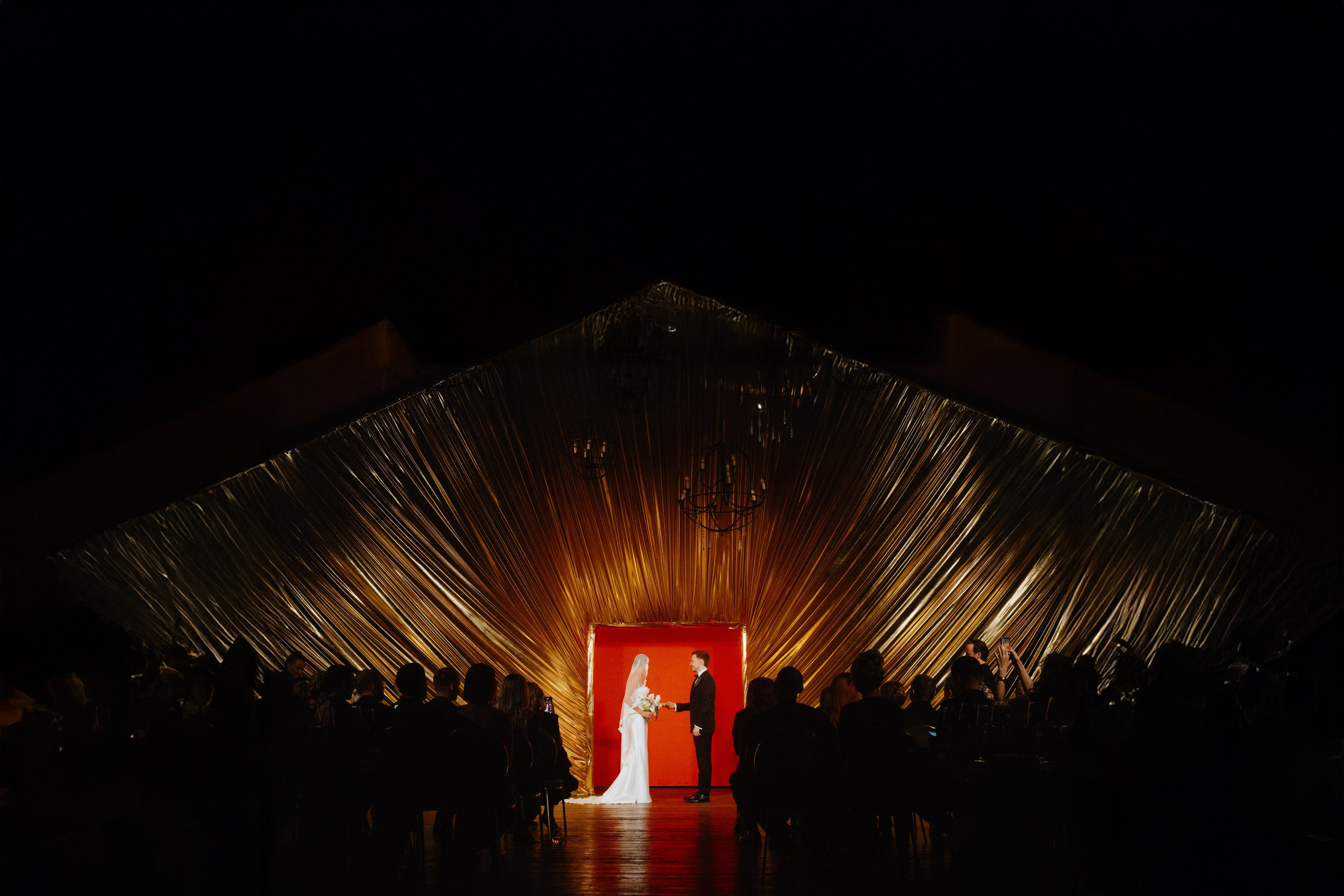 Свадебный фотограф Саша Базенко