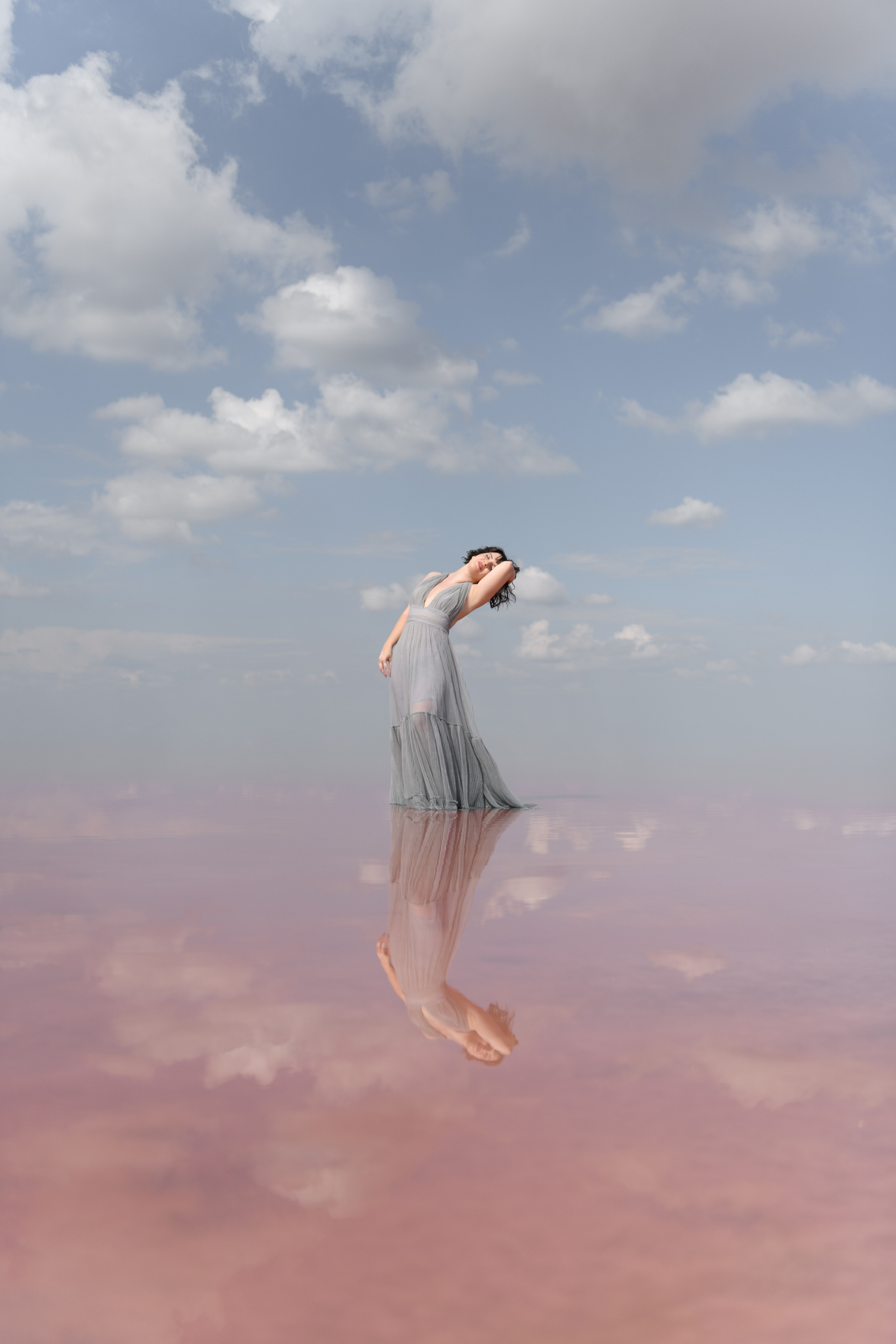 розовое озеро