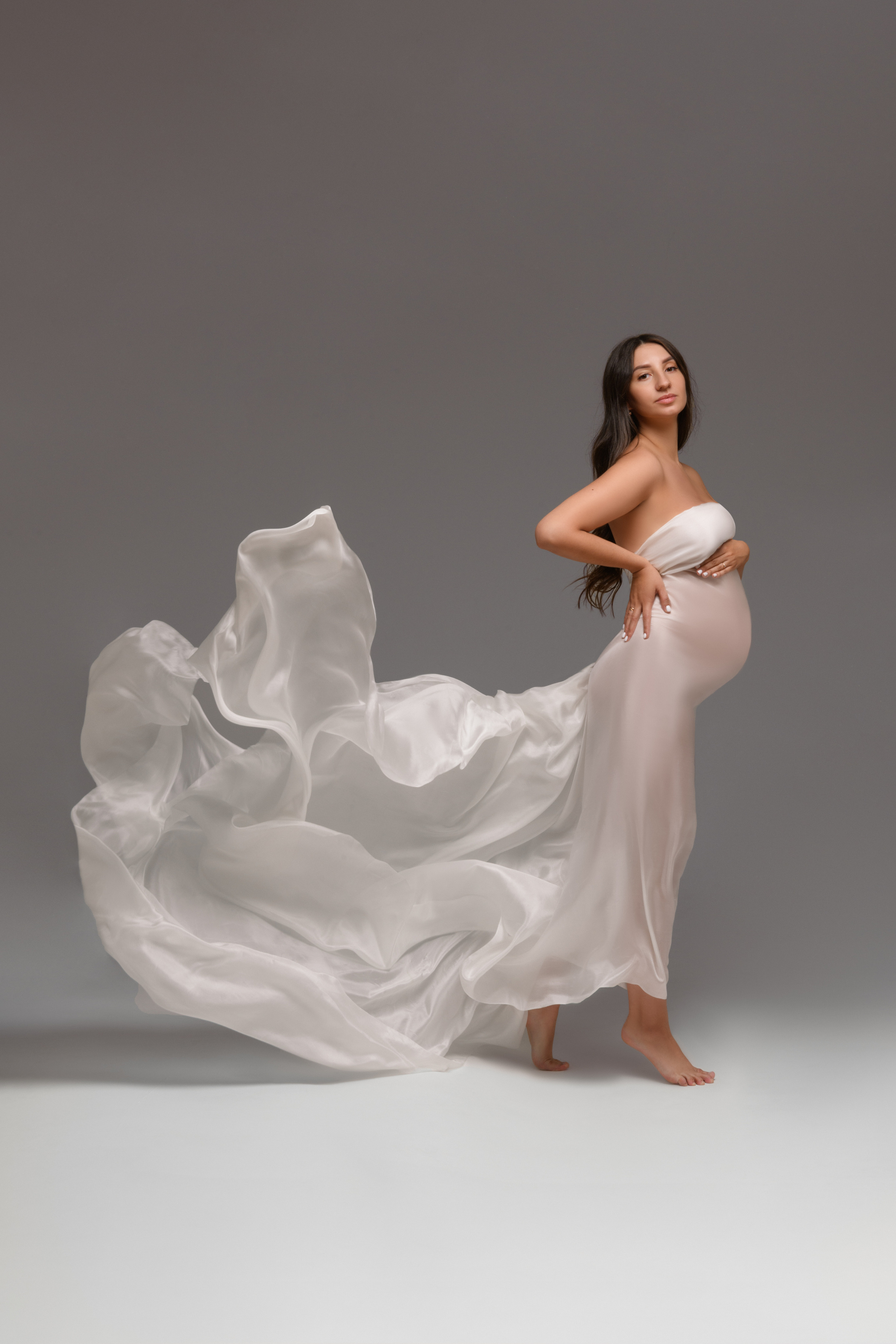 Кадры с летящей тканью. Фотограф беременности в Крыму Бобкова Ирина