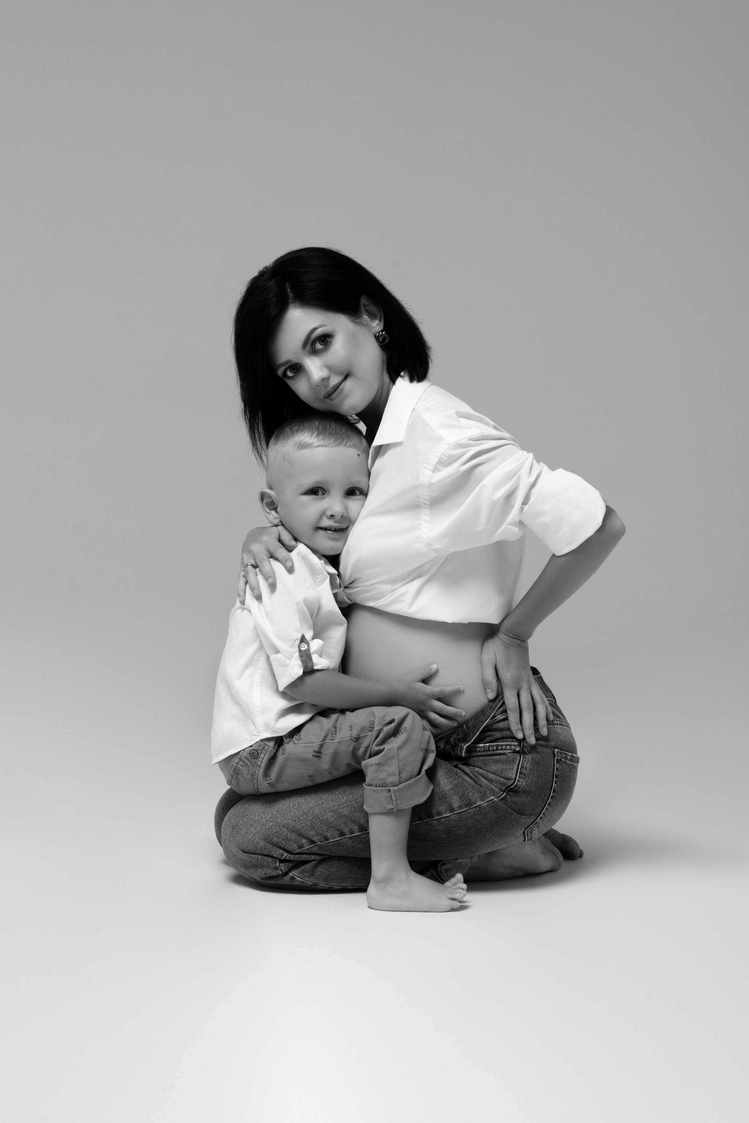 Кадры со старшими детками. Фотограф беременности в Крыму Бобкова Ирина