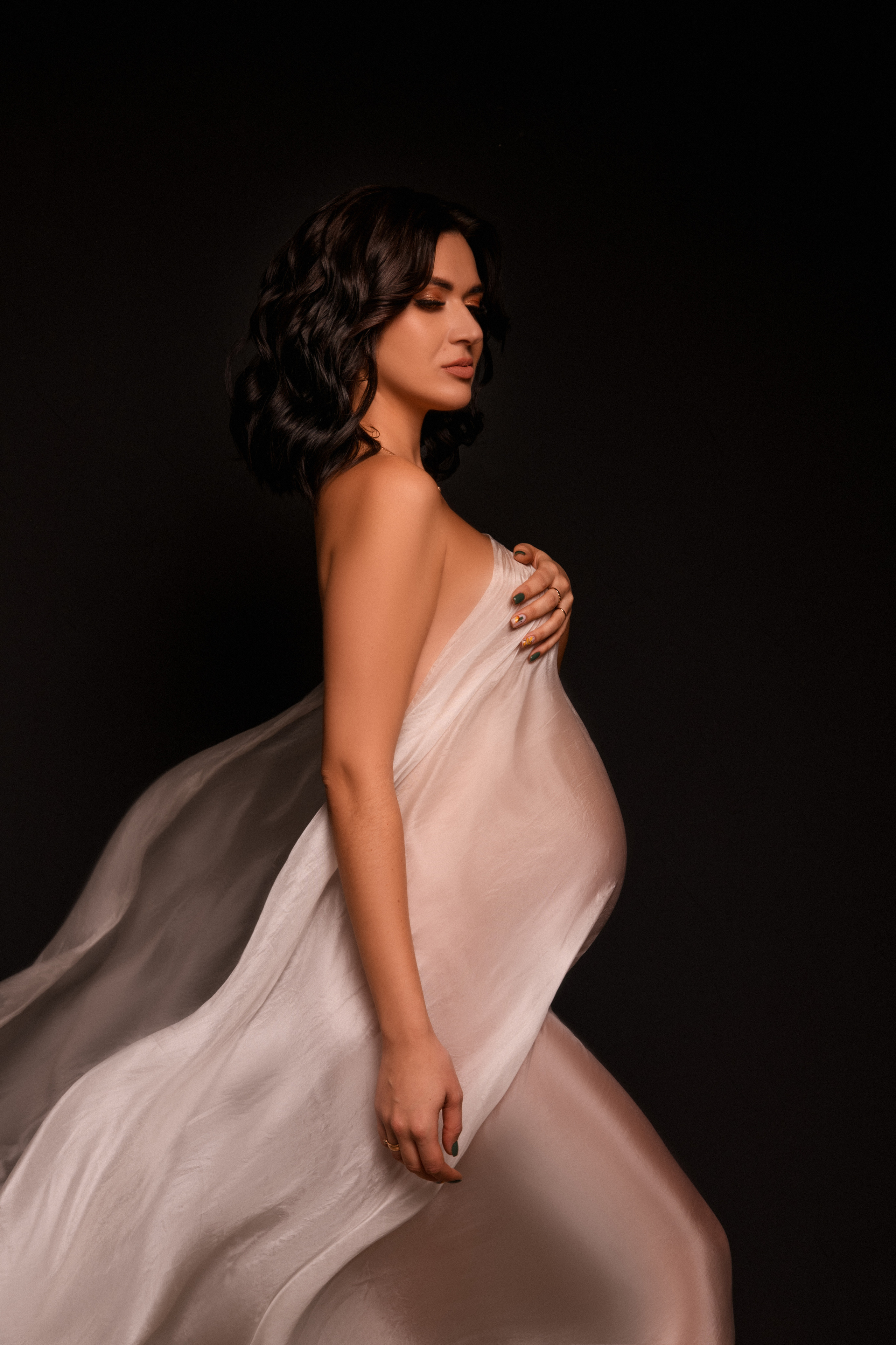 Кадры с летящей тканью. Фотограф беременности в Крыму Бобкова Ирина