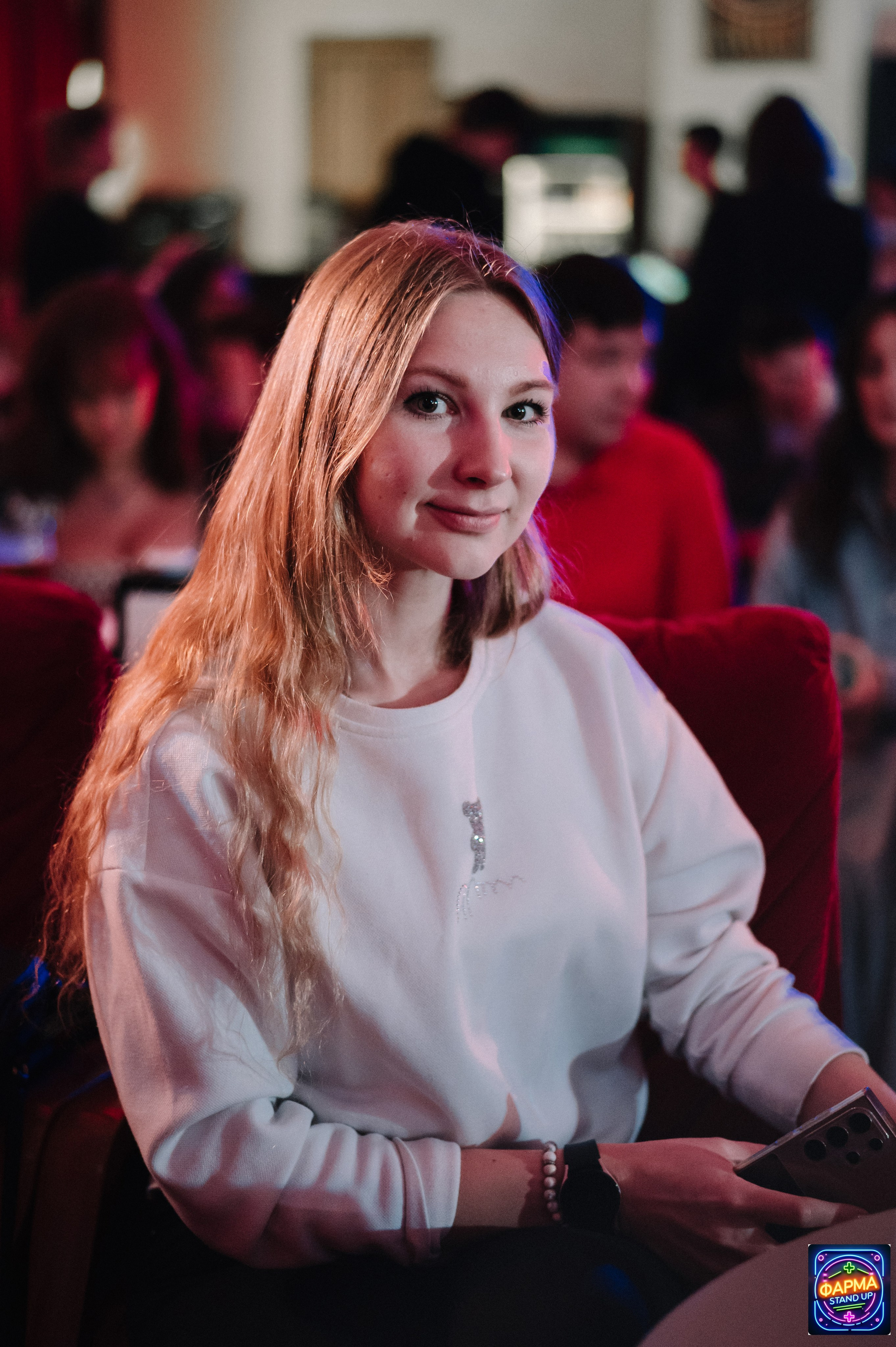 StandUp в GlavStandup Hall. Алена Братчук репортажный фотограф