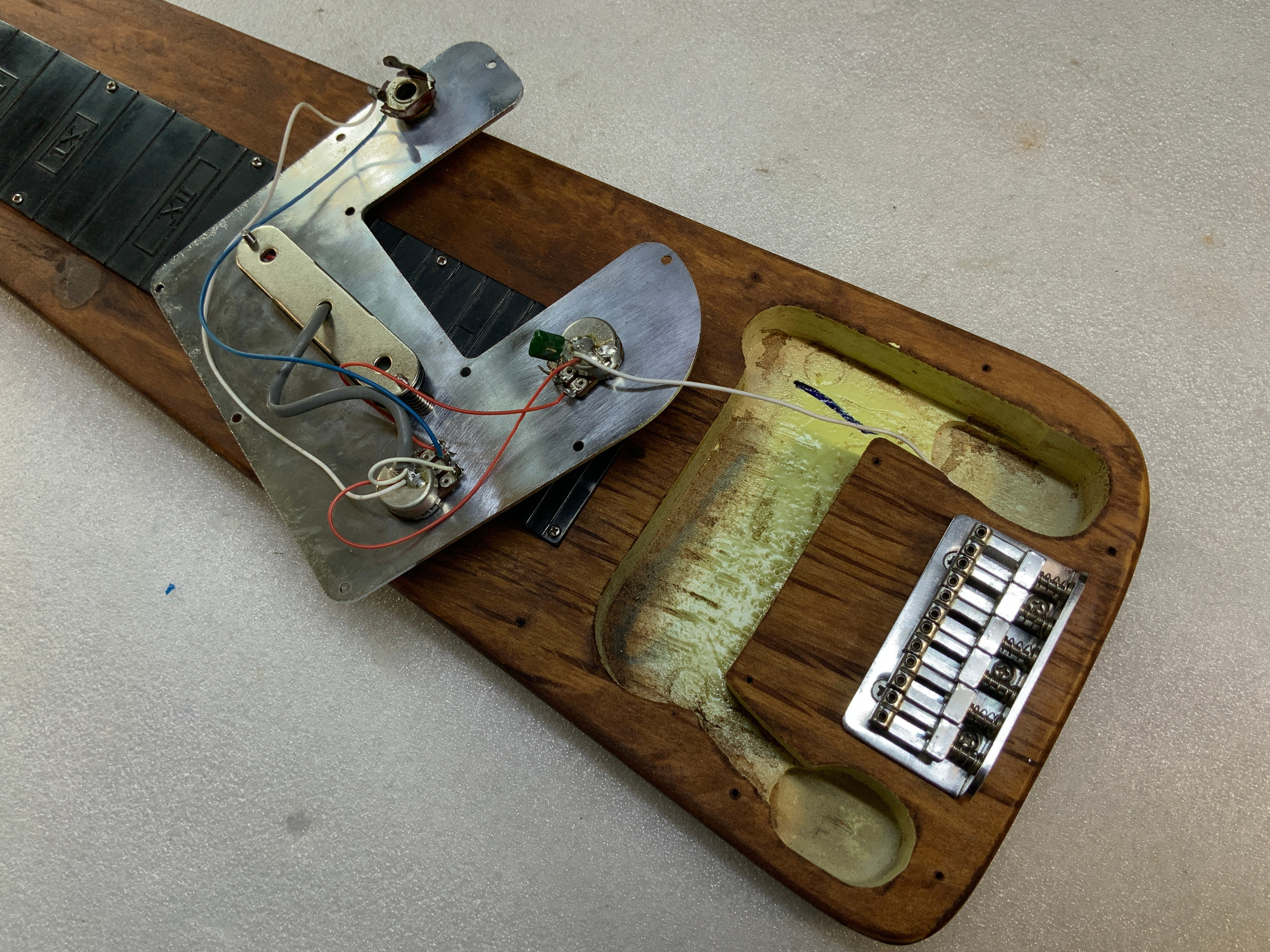 Artisan Lap Steel Slide Guitar