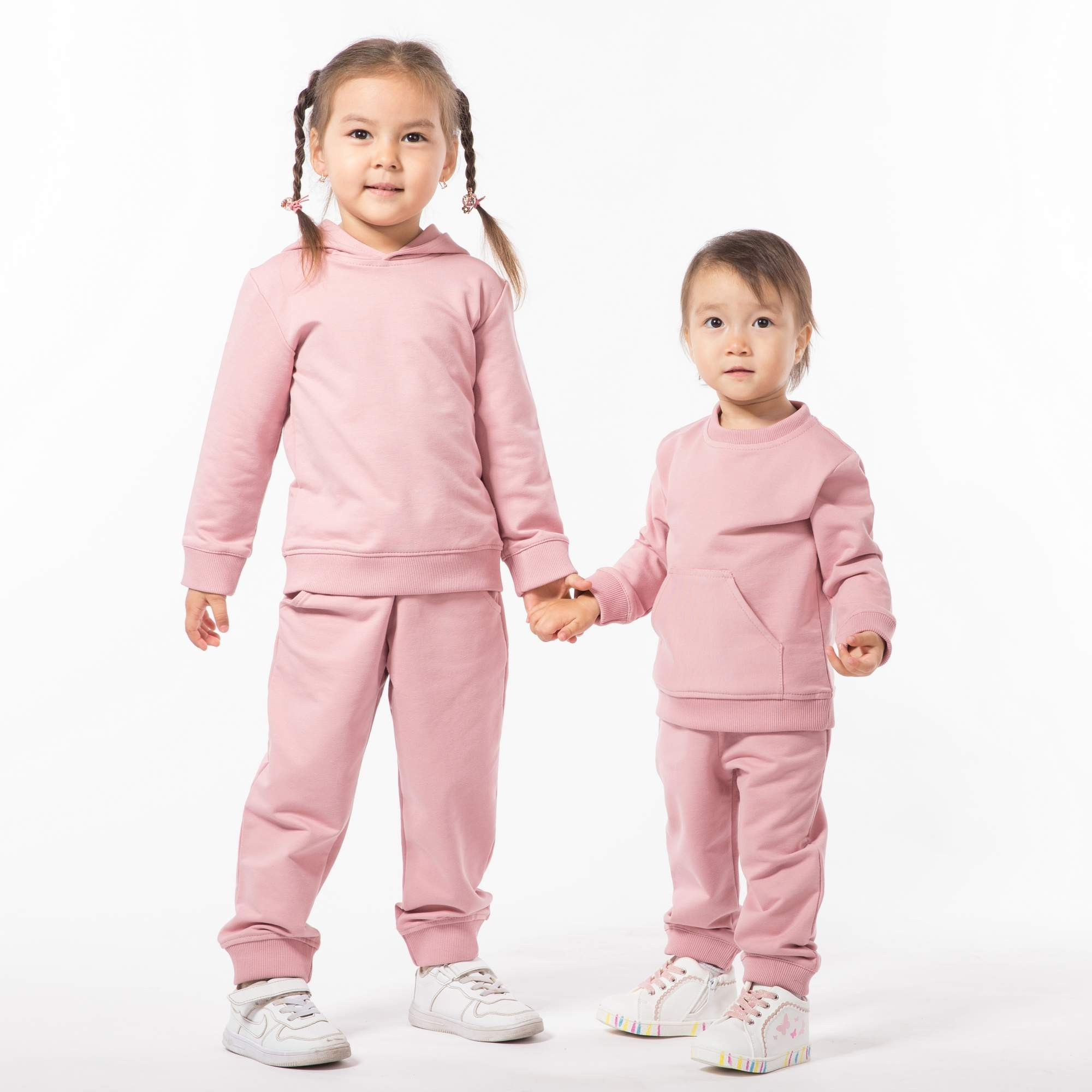 Парные, семейные, детские. ONAY studio Алматы. Фотостудия Алматы. Фотограф Алматы. Недорогая фотосессия Алматы