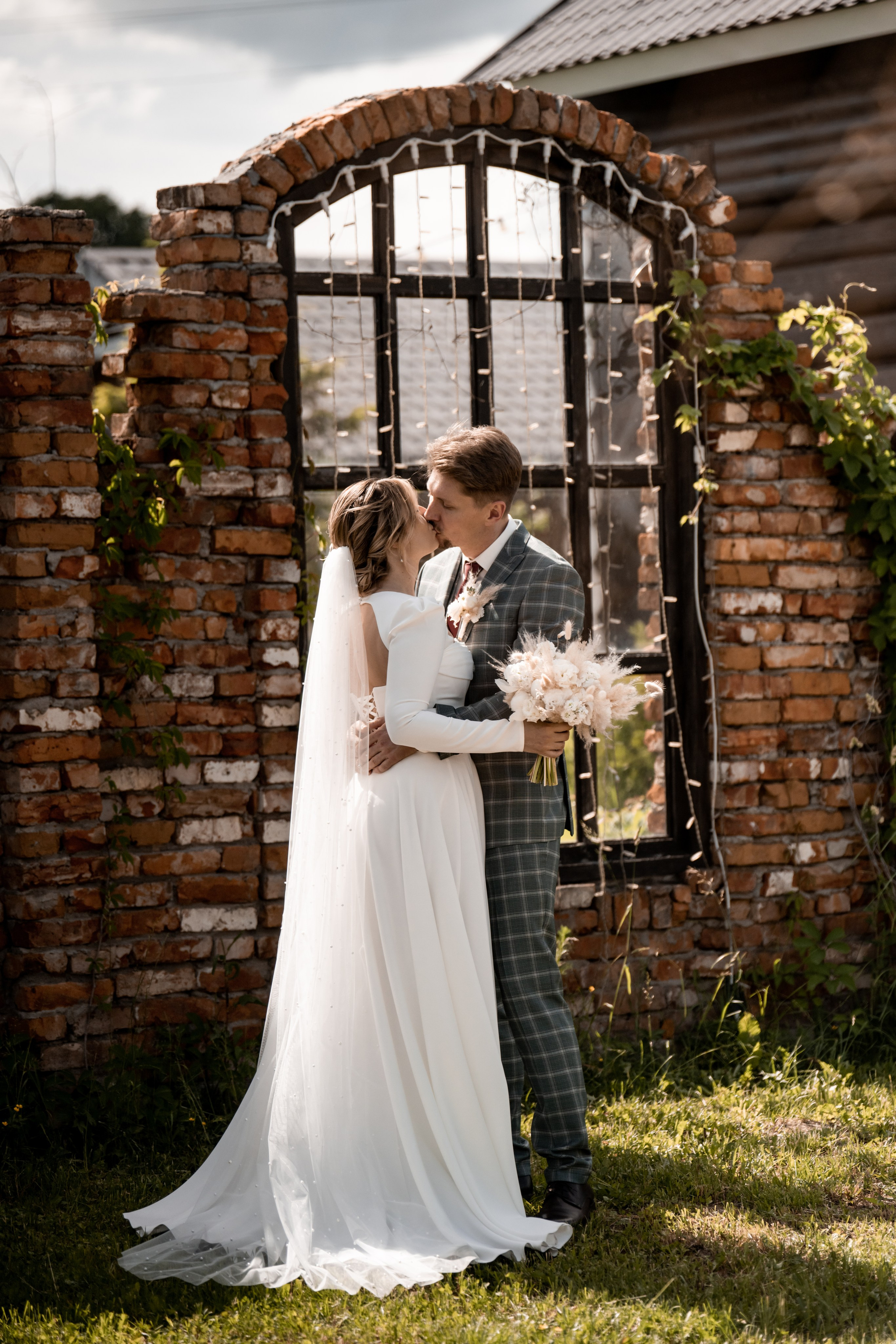 2024. Саша и Ксюша. Свадебный и семейный фотограф в Москве и Европе Евгения Амелина