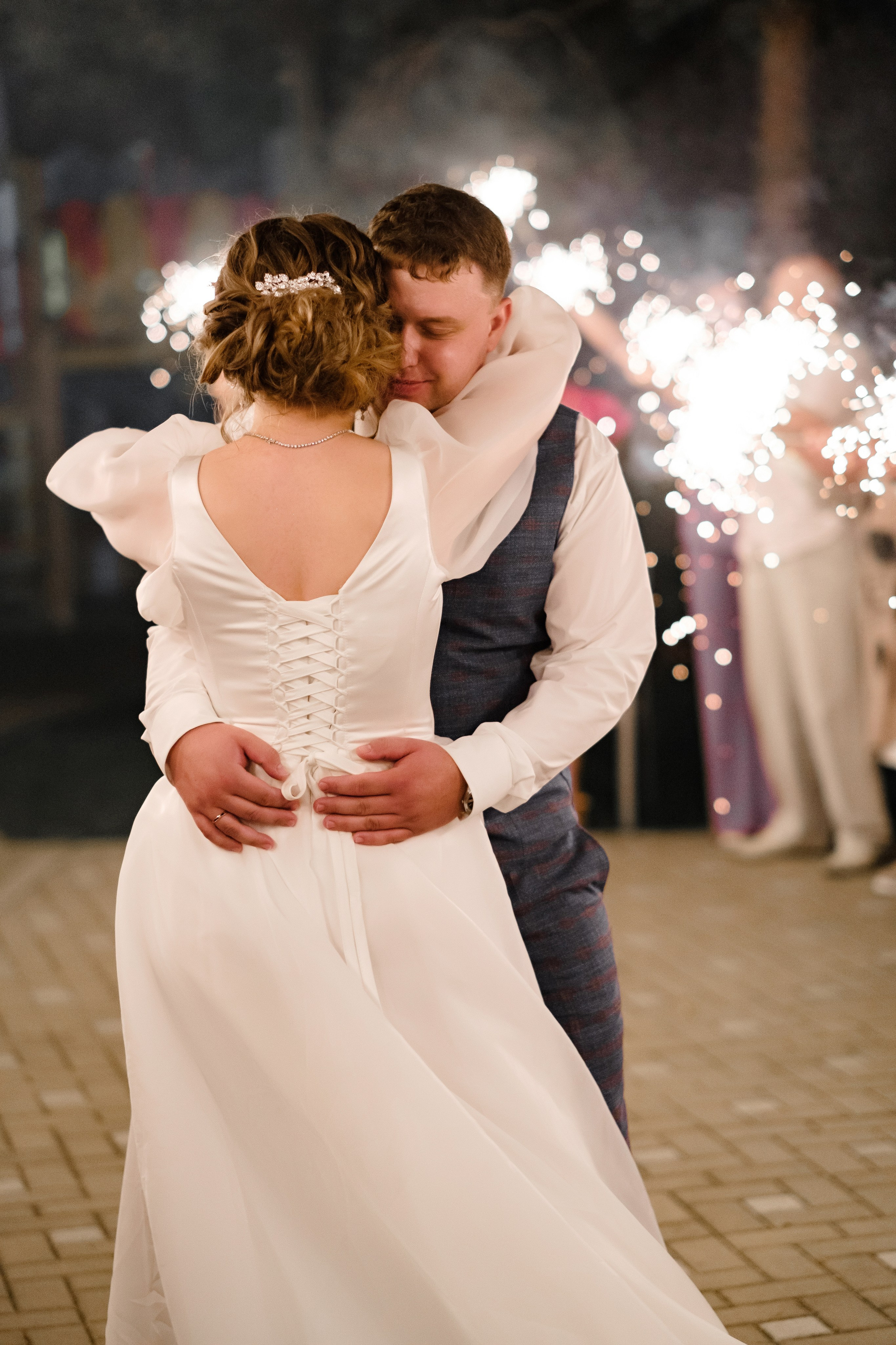 Виктор и Анна. Свадебный фотограф | репортаж | праздники | крещение