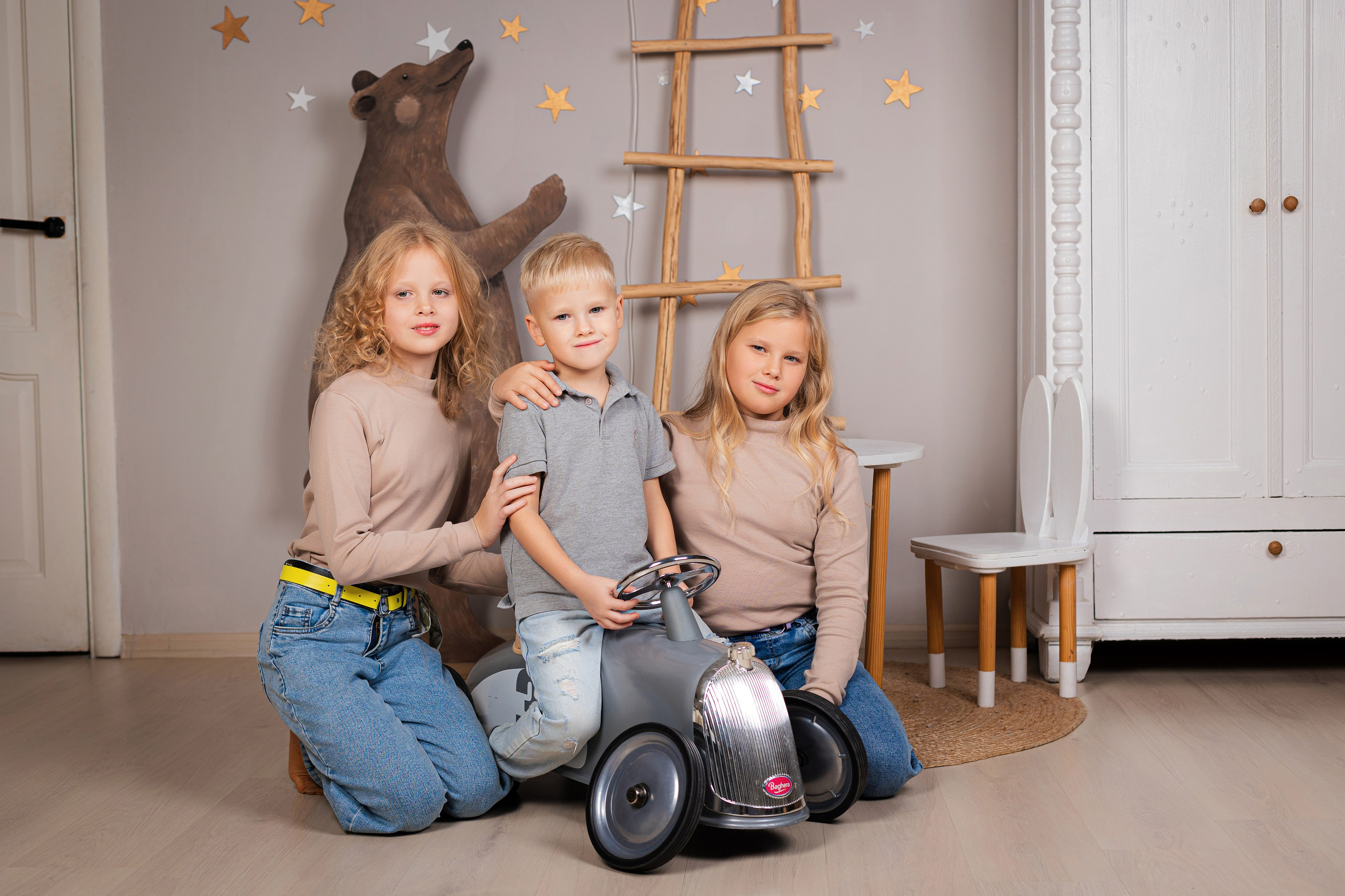 Анна, Игорь, Влада, София и Глеб. Фотограф ВИКА МЕДУЗА