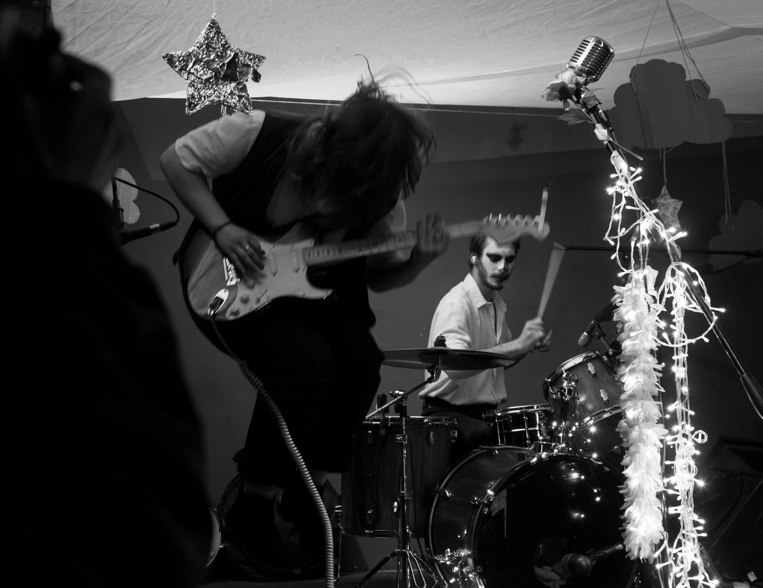 Муз. группа «Кабельщик». Сандра Ковалева | ЧБ фотограф