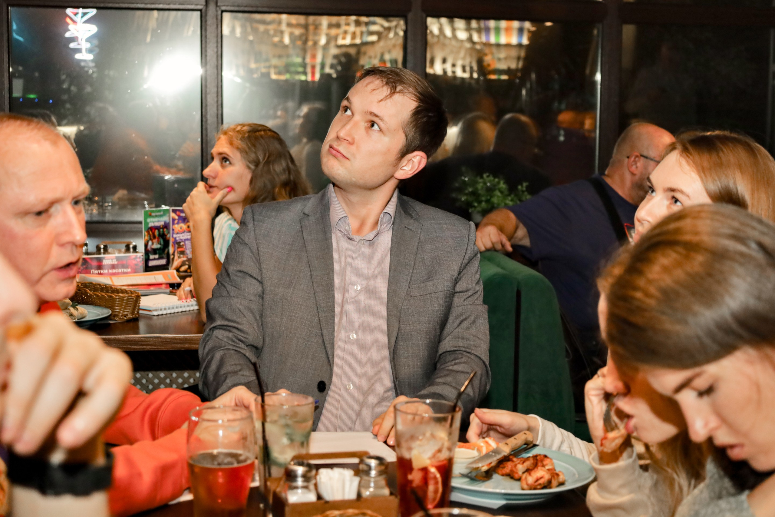 11 сентября. Фотограф в Губкинском | Александра Артамонова