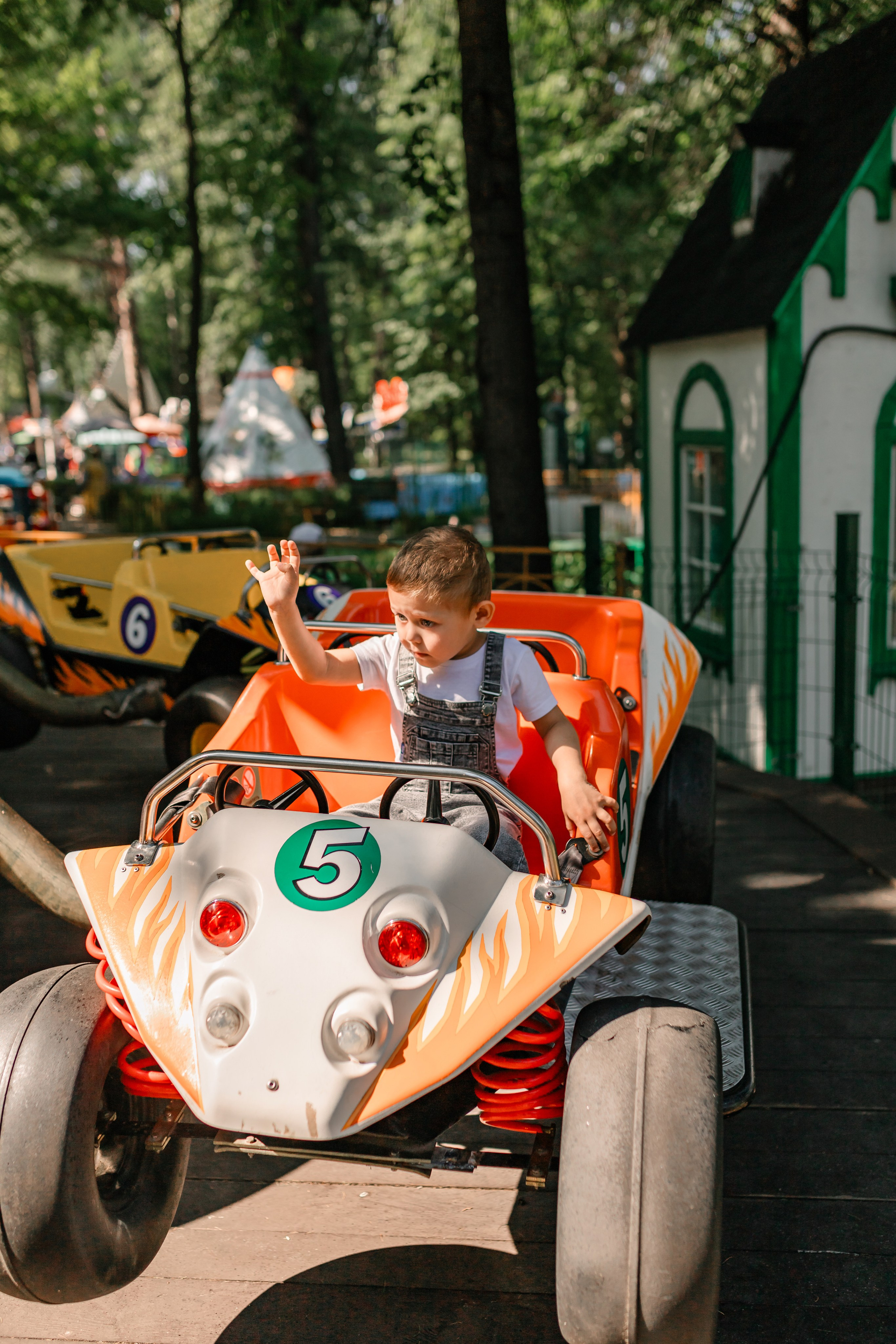 Семейная прогулка. Август 2025. Фотограф Пермь. Свадьбы. Семья и дети, школа, д. сад. Фотокниги