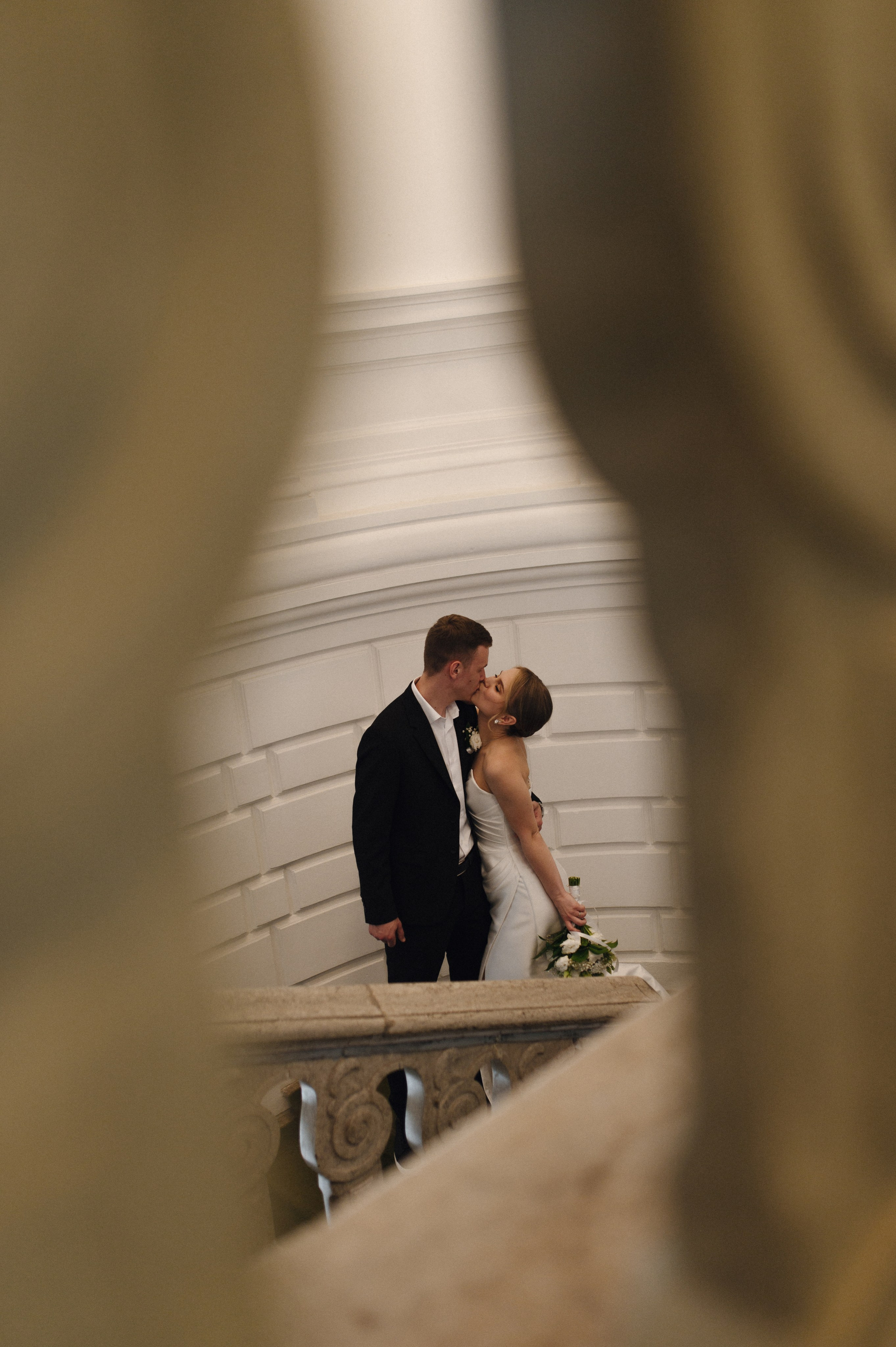 Полина и Егор. Особняк Спиридонова. Свадебный фотограф Москва и Санкт-Петербург. Анастасия Чудина