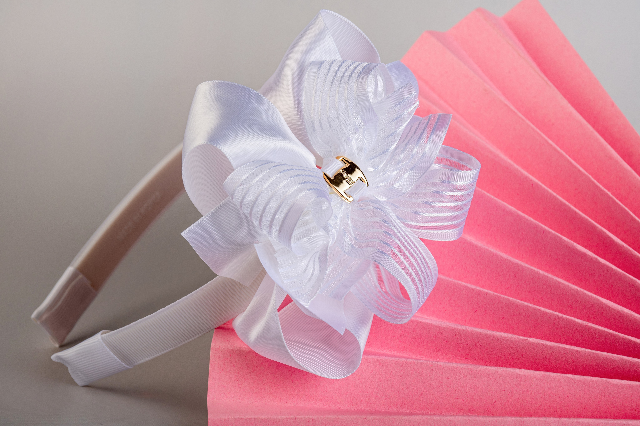 Обруч на голову. Предметный, рекламный, ювелирный фотограф в Москве