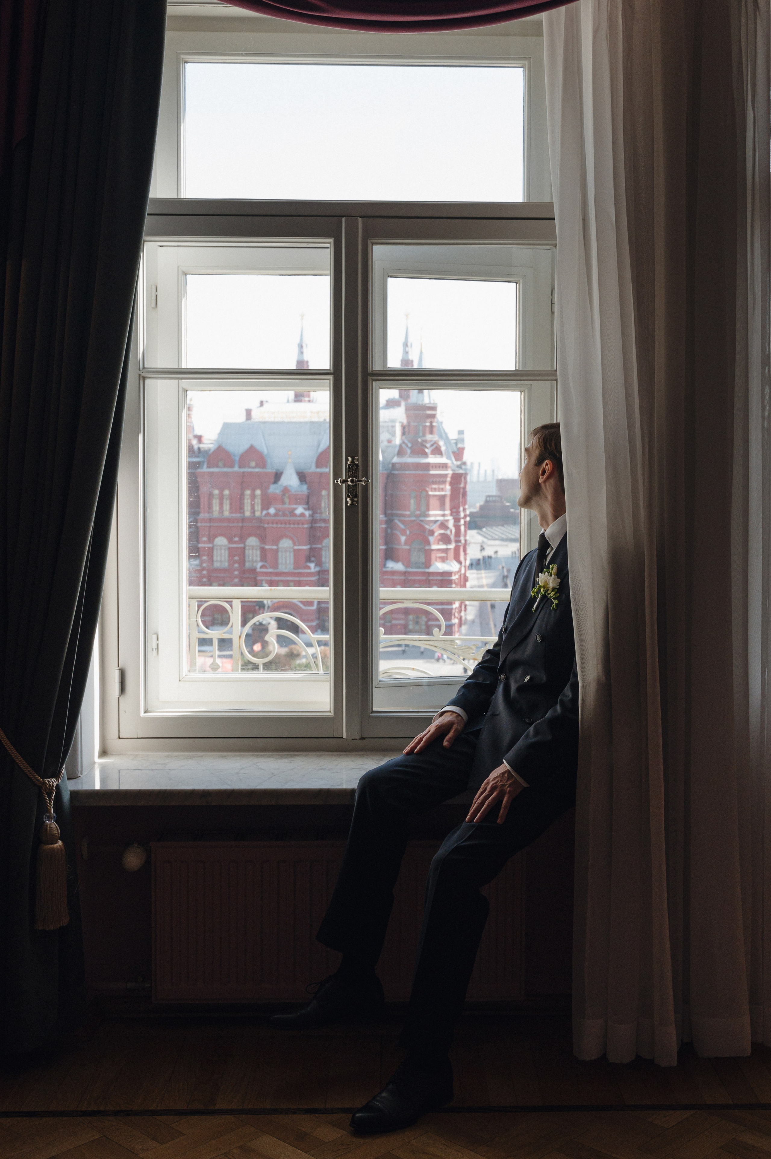 Дмитрий и Луиза. Гостиница Националь и ресторан Белуга. Свадебный фотограф Москва и Санкт-Петербург. Анастасия Чудина