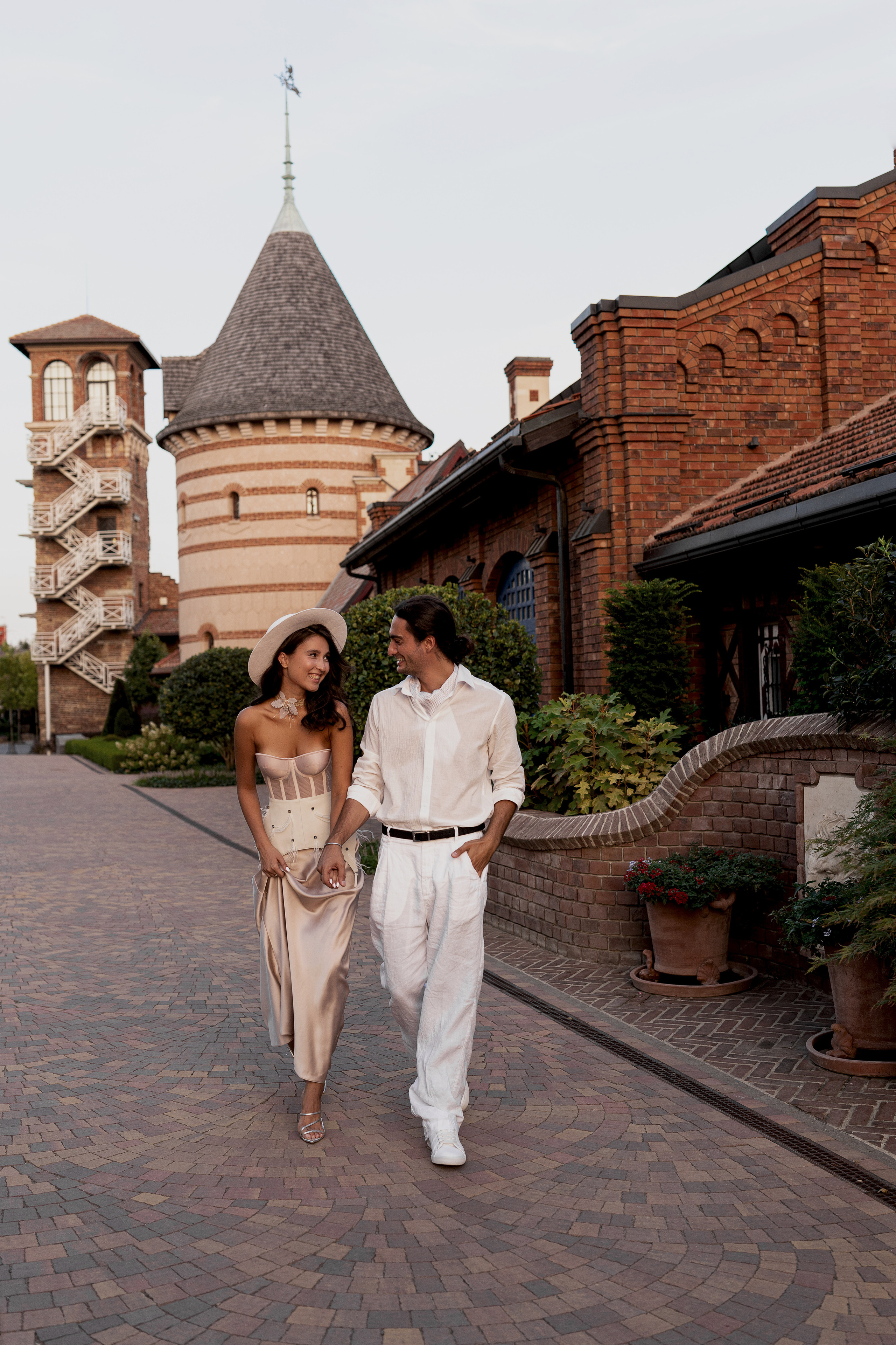Влад и Диана * Old House. Анастасия Безуглова- свадебный фотограф в Таганроге
