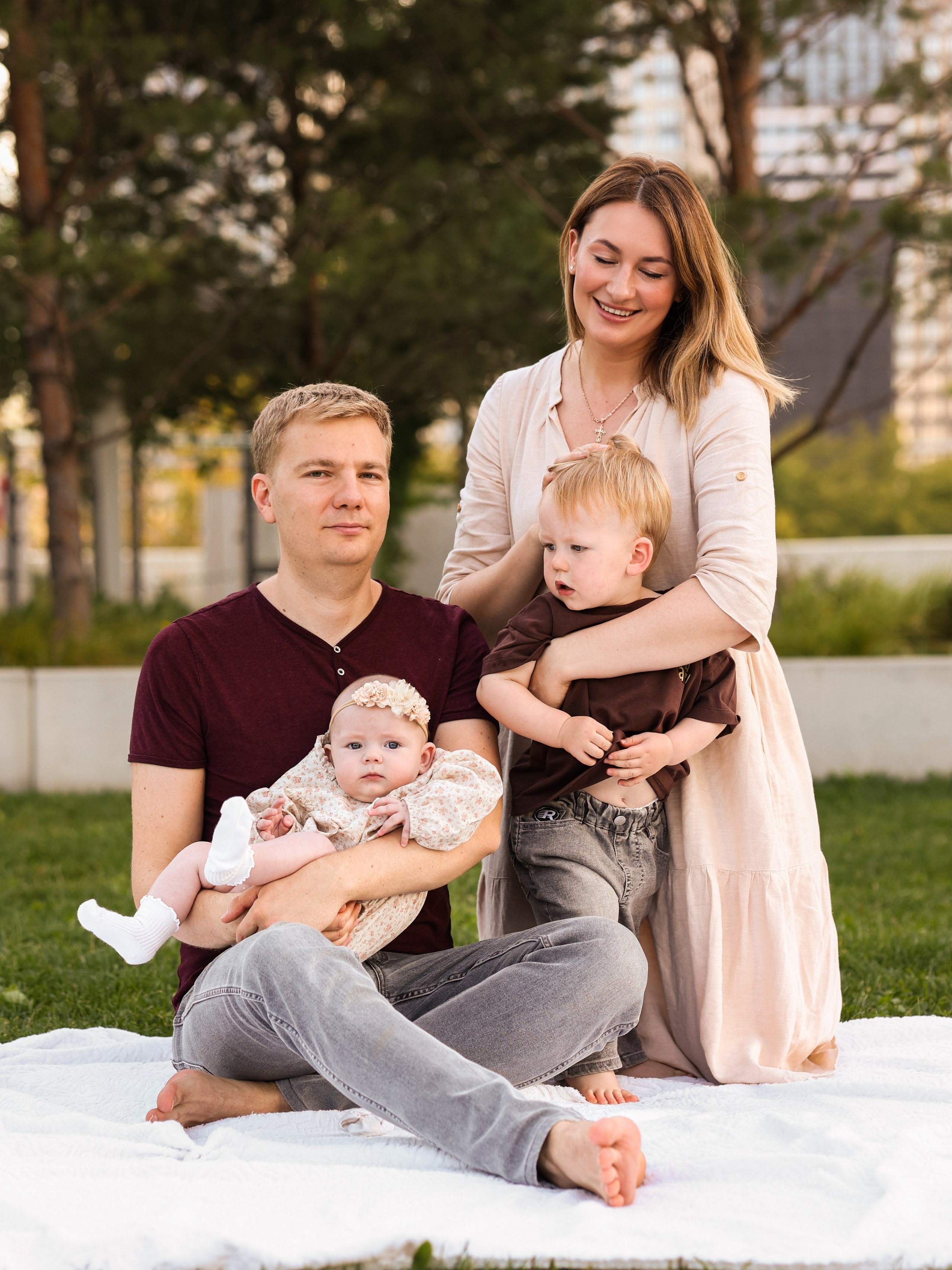 Фотосессия Ярослав, Ксюша, Саша и София. Фотограф ANNA GEREIHAN