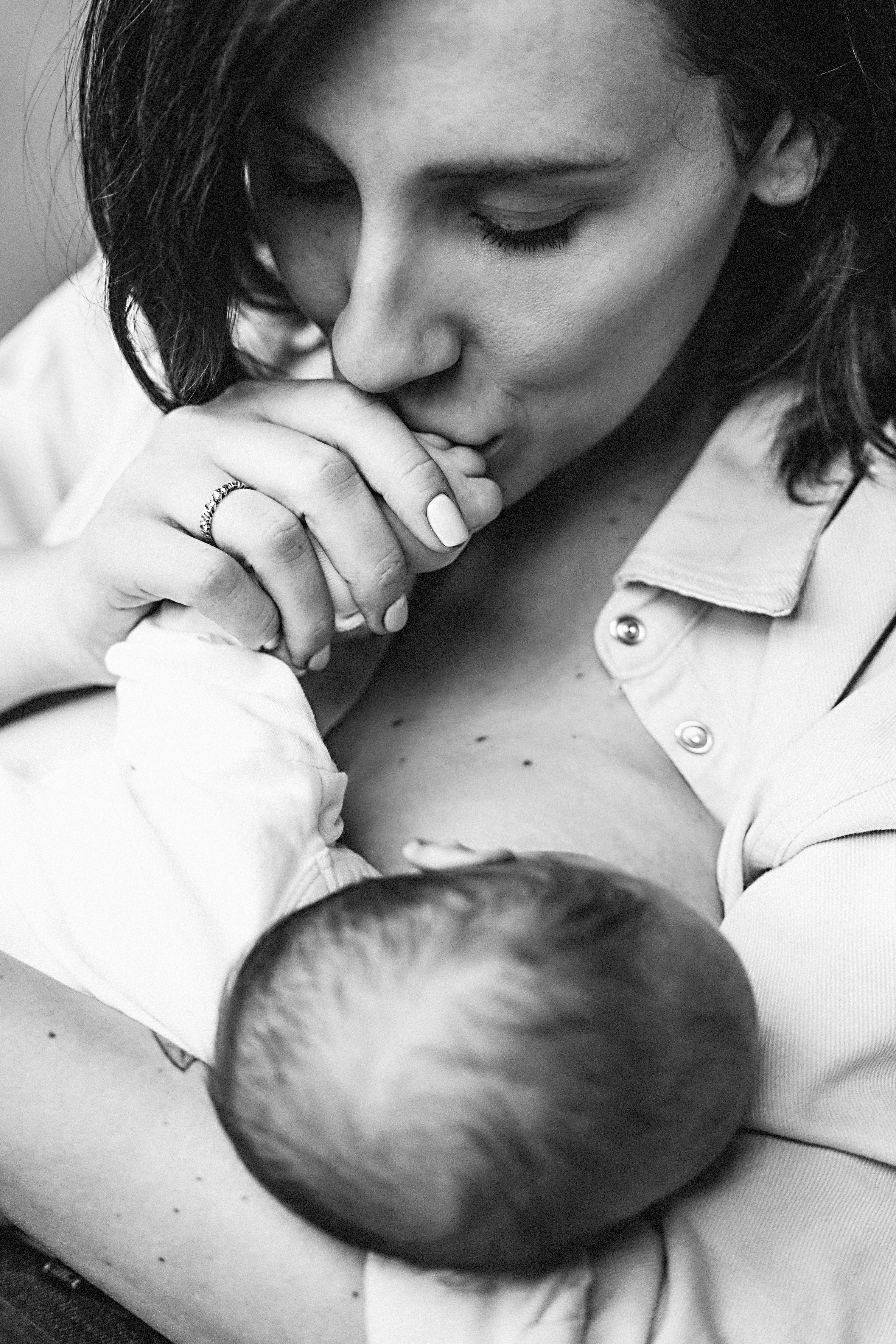 Алиса. Семейный и детский фотограф в Краснодаре. Фотограф новорожденных. Фотограф ньюборн. Фотограф родов Краснодар. Катя Угнивенко