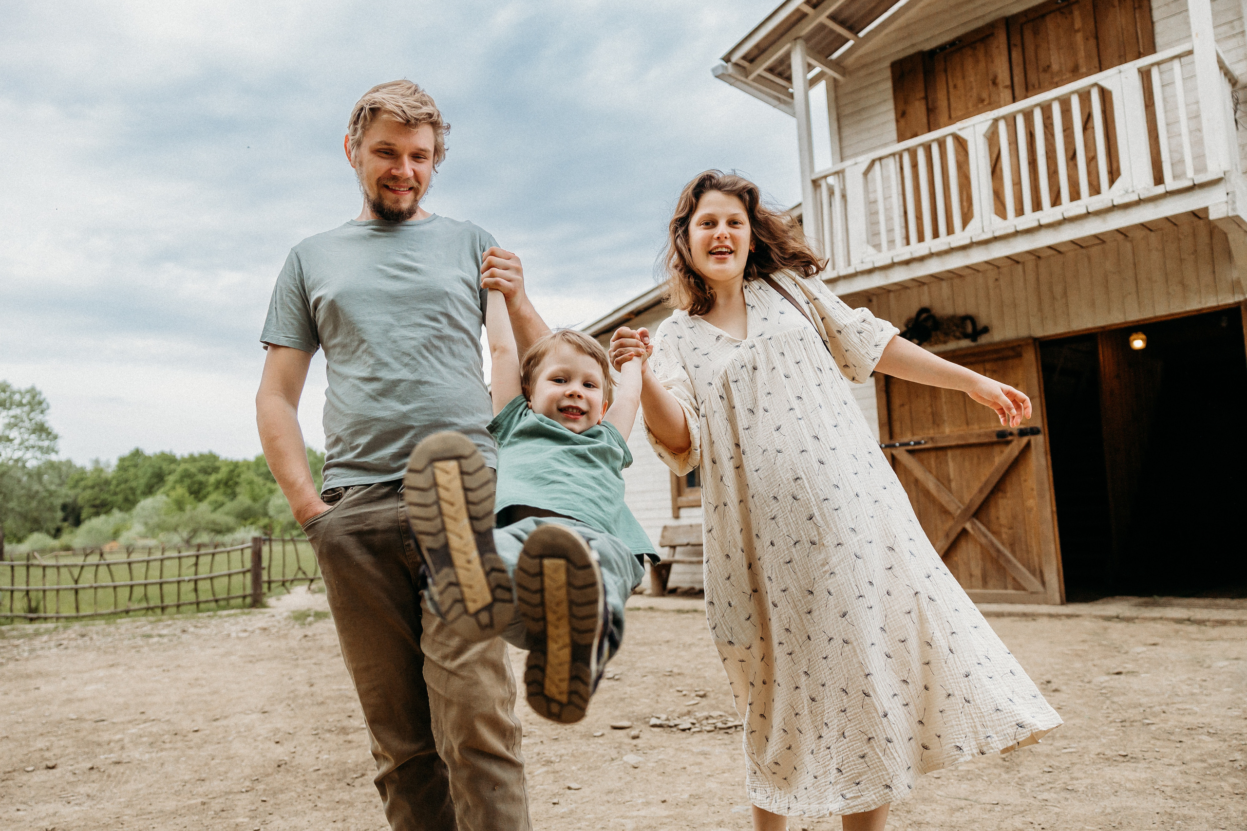 Карина, Гена и Сеня. Семейный и детский фотограф в Краснодаре. Фотограф новорожденных. Фотограф ньюборн. Фотограф родов Краснодар. Катя Угнивенко