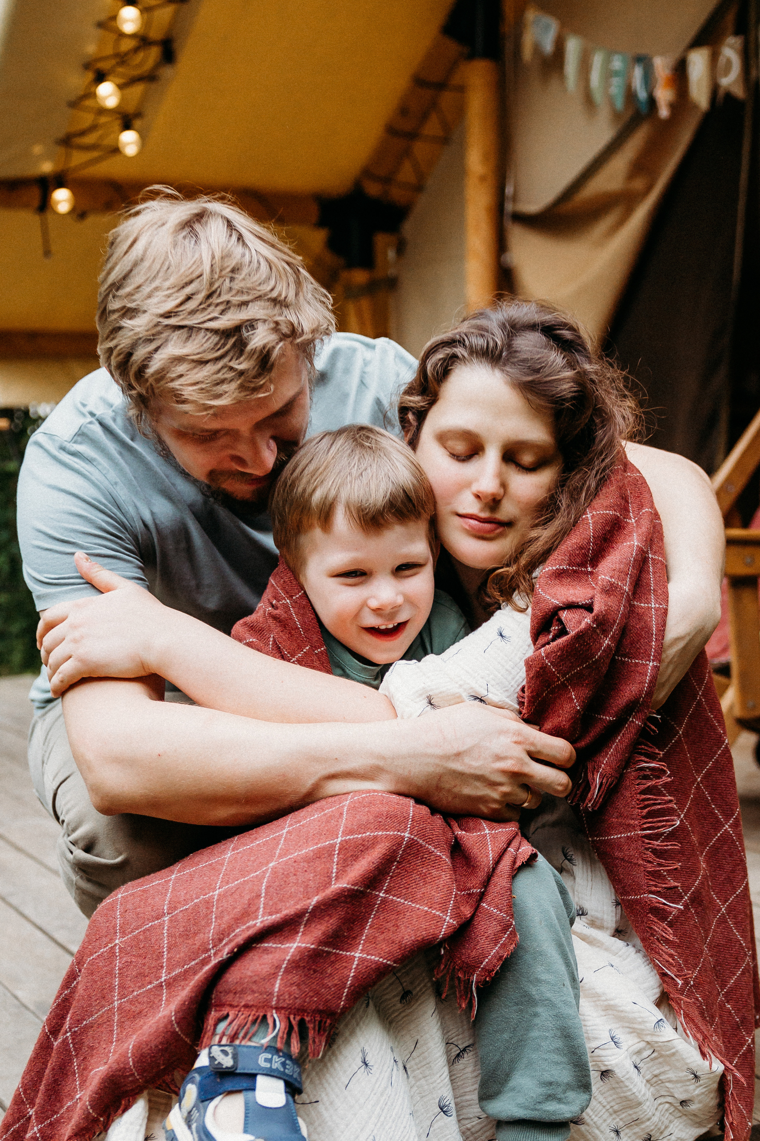 Карина, Гена и Сеня. Семейный и детский фотограф в Краснодаре. Фотограф новорожденных. Фотограф ньюборн. Фотограф родов Краснодар. Катя Угнивенко