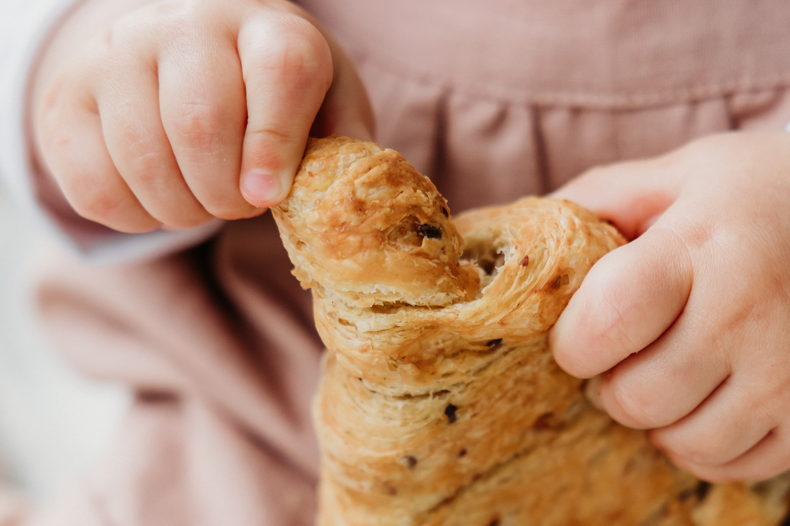 Ксения, Сергей и Есения. Семейный и детский фотограф в Краснодаре. Фотограф новорожденных. Фотограф ньюборн. Фотограф родов Краснодар. Катя Угнивенко