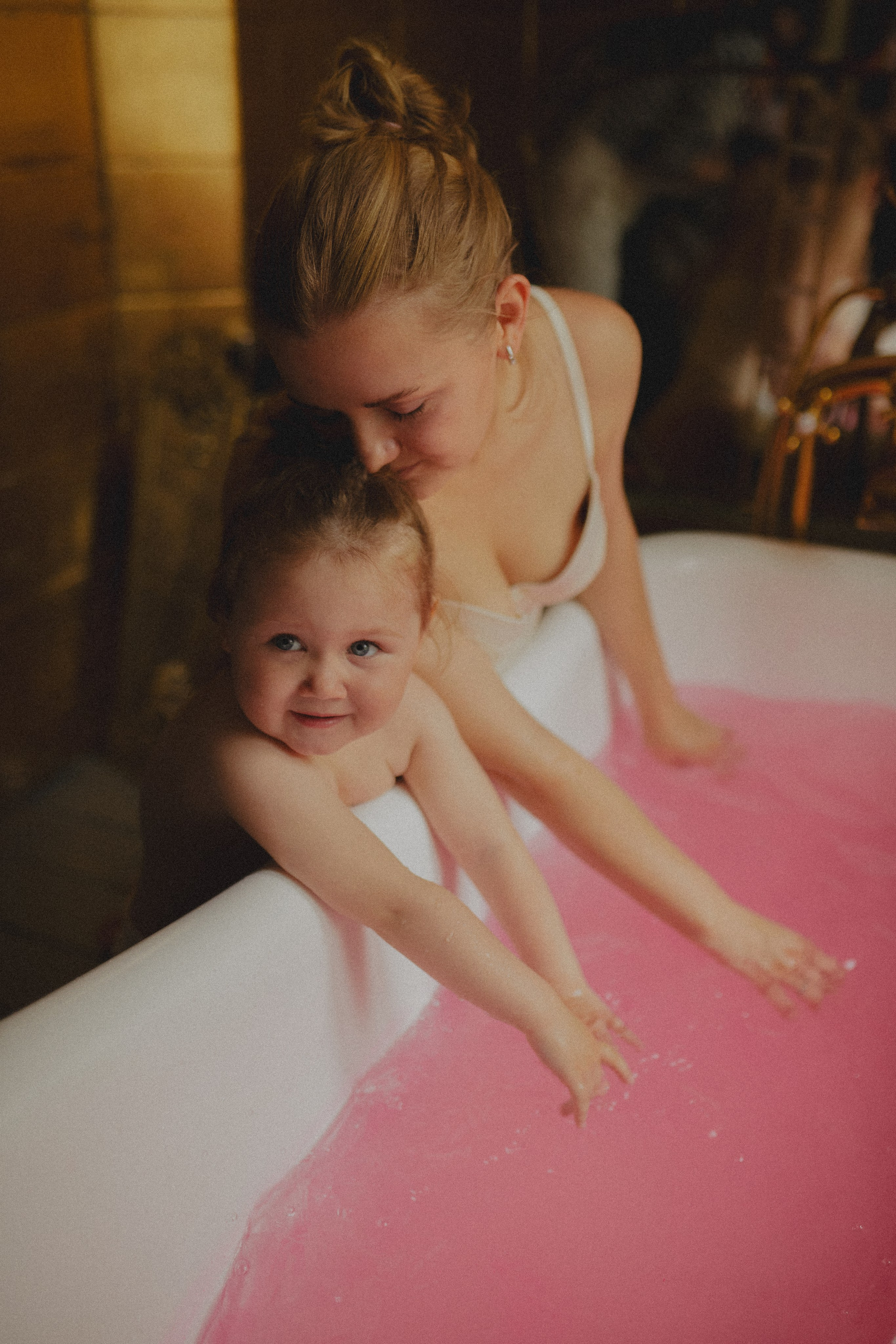 Оля, Кирилл и Мия. Главная