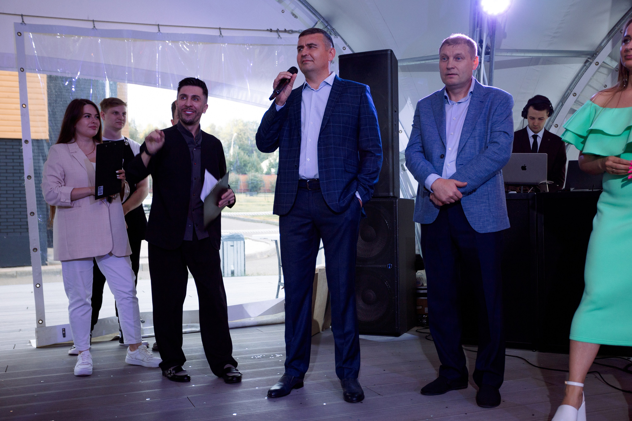 ВЫПУСКНОЙ: Волки-Липки. Все фото. Профессиональный фотограф в Ижевске Леша Петров