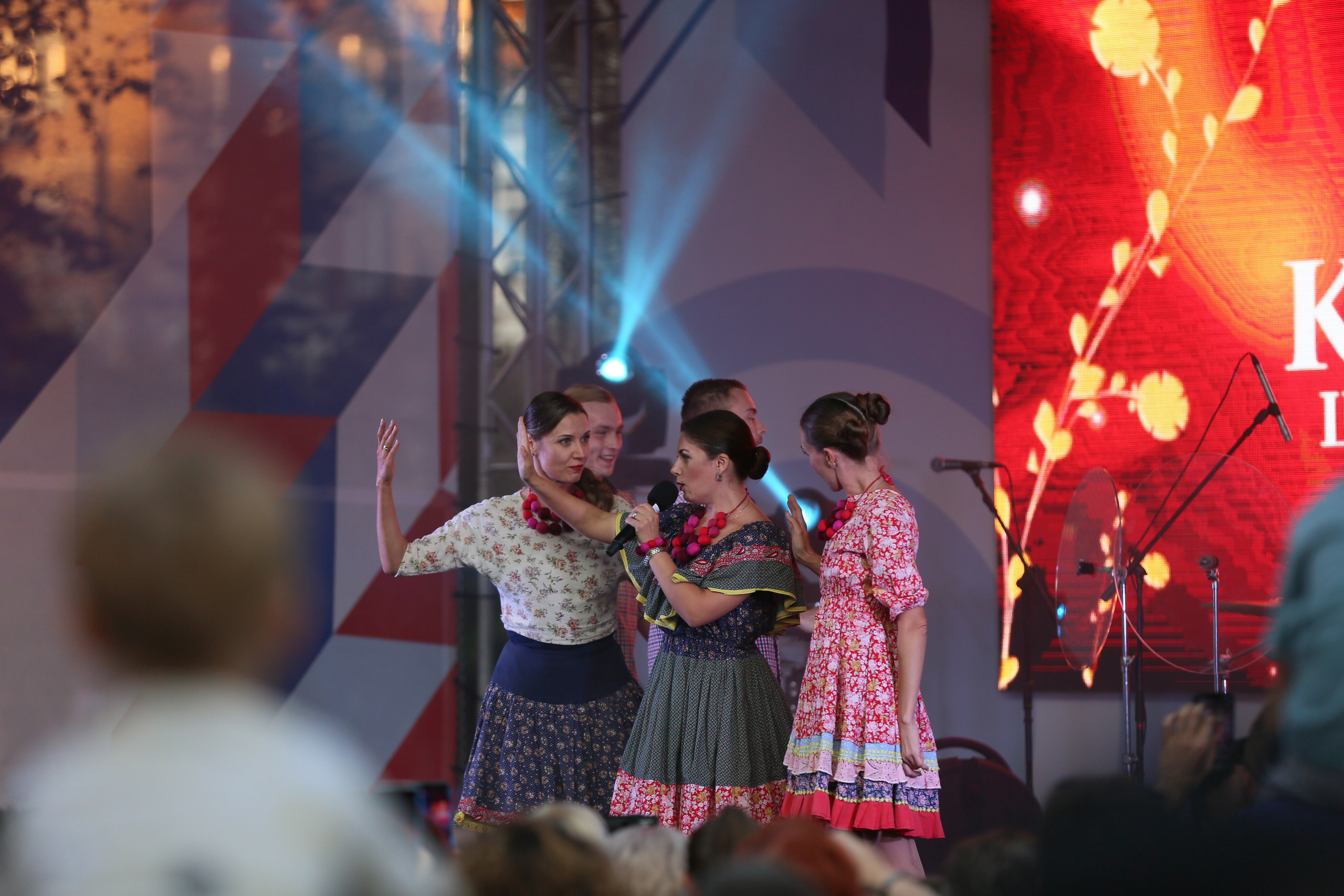 Репортажная съемка. Фотограф для вас и вашего бизнеса в Москве Альбина Никифоров