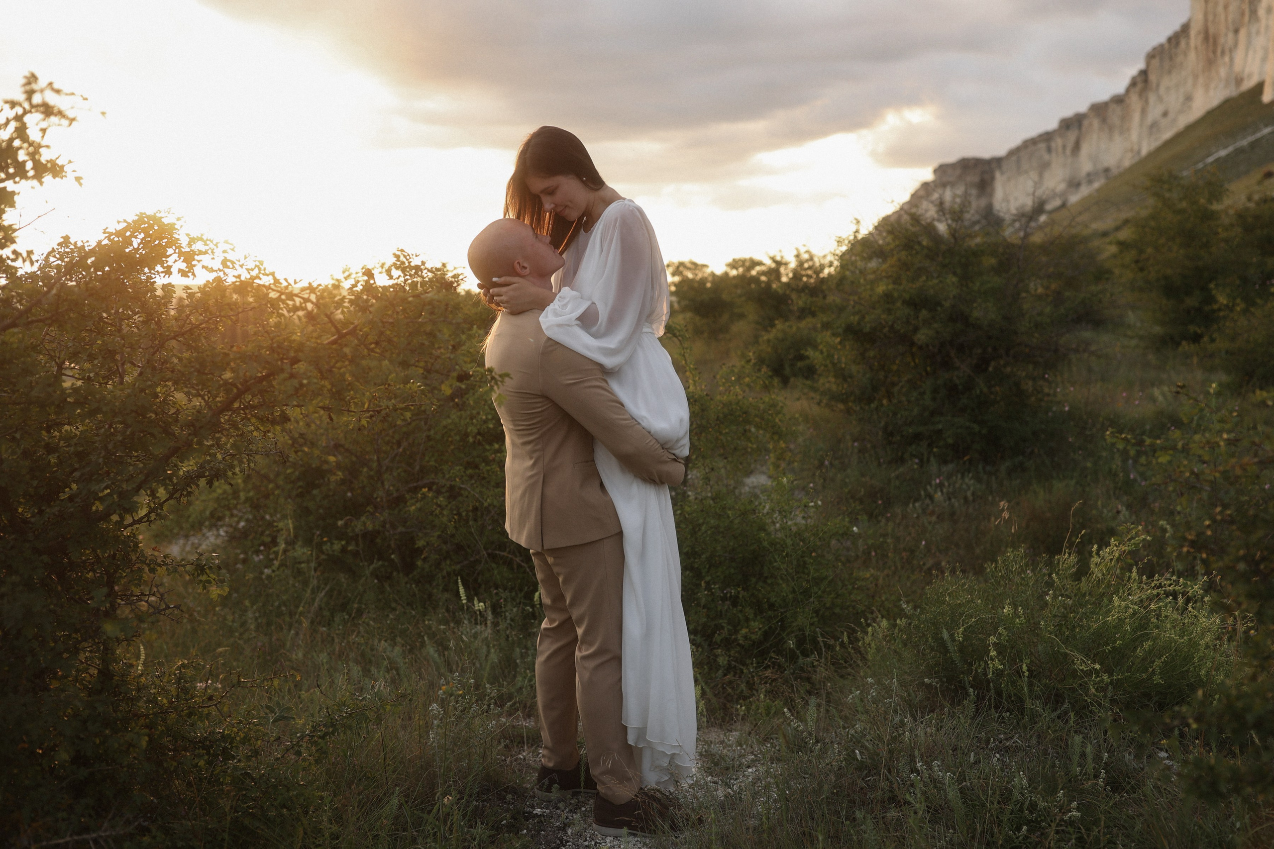 У Белой скалы. Фотограф в Севастополе и Крыму Артем Волобуев