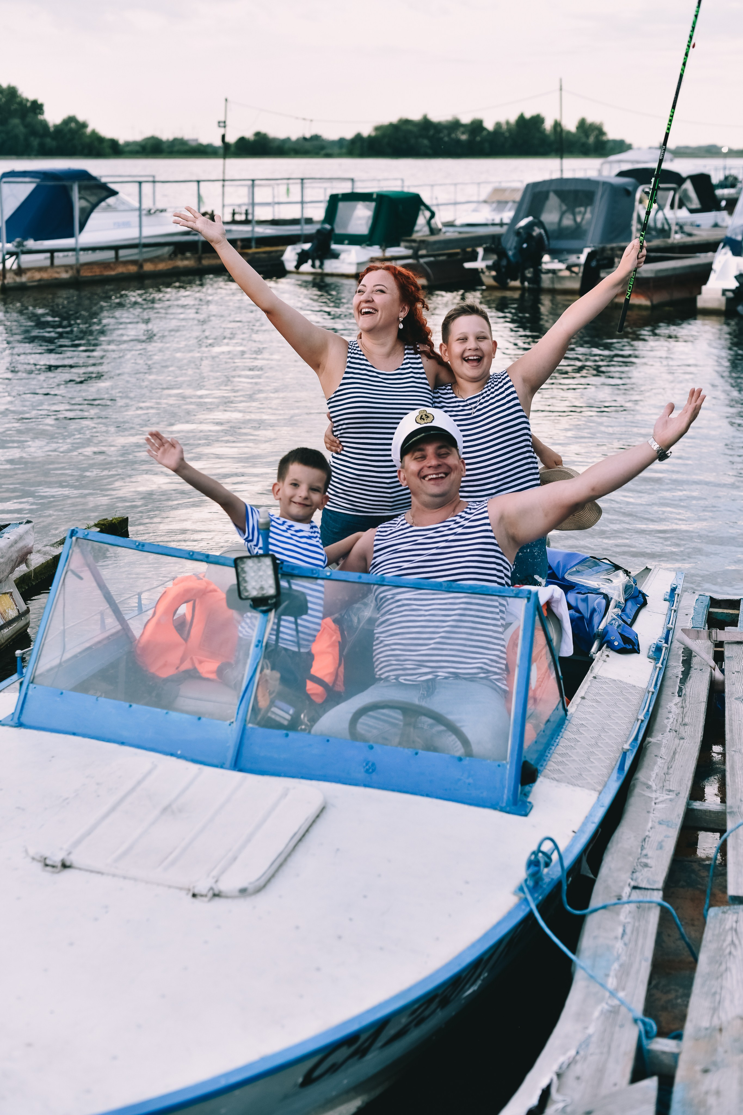 Морячки и морячка (Семья Валентины)