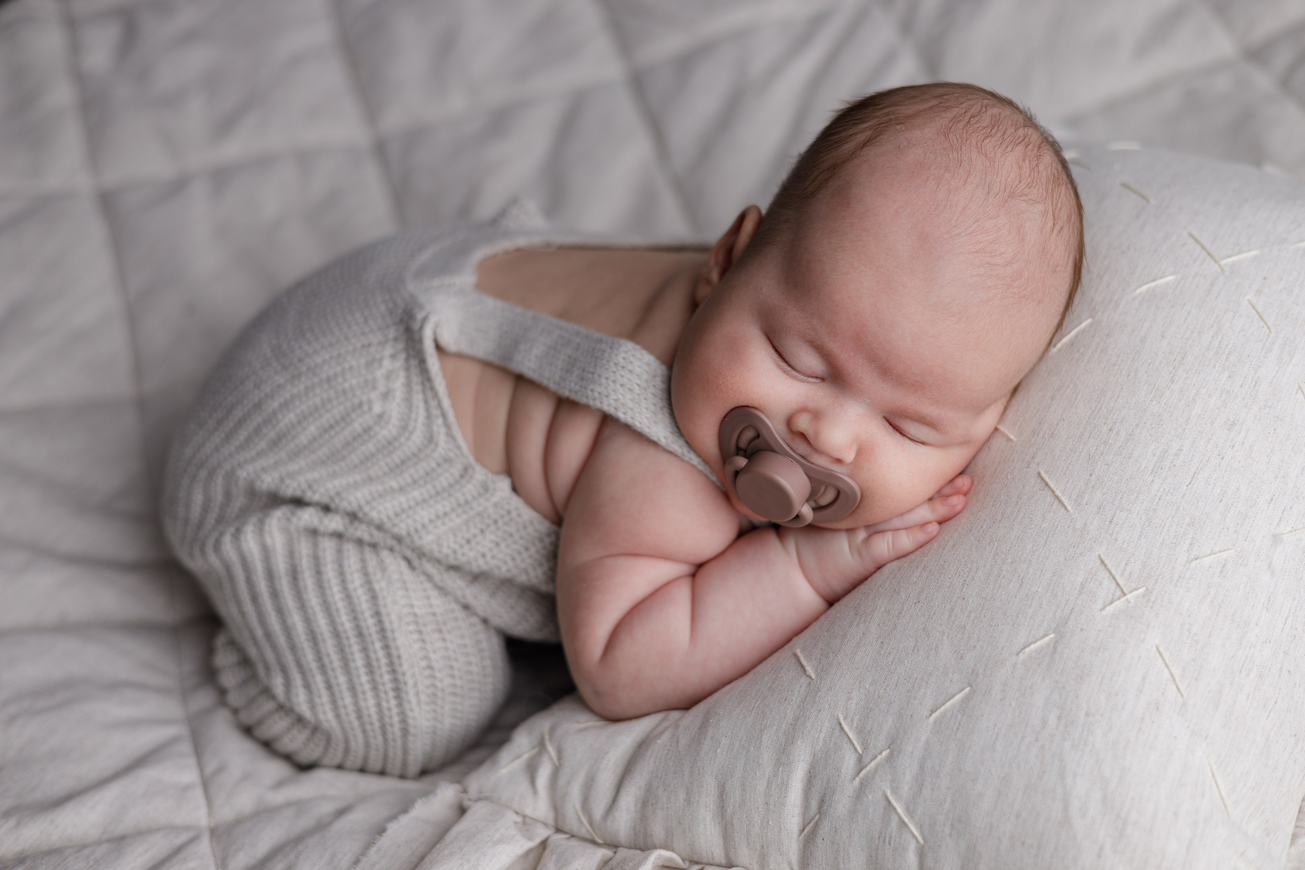 Евгения Горбунова фотограф новорожденных в Новом Уренгое