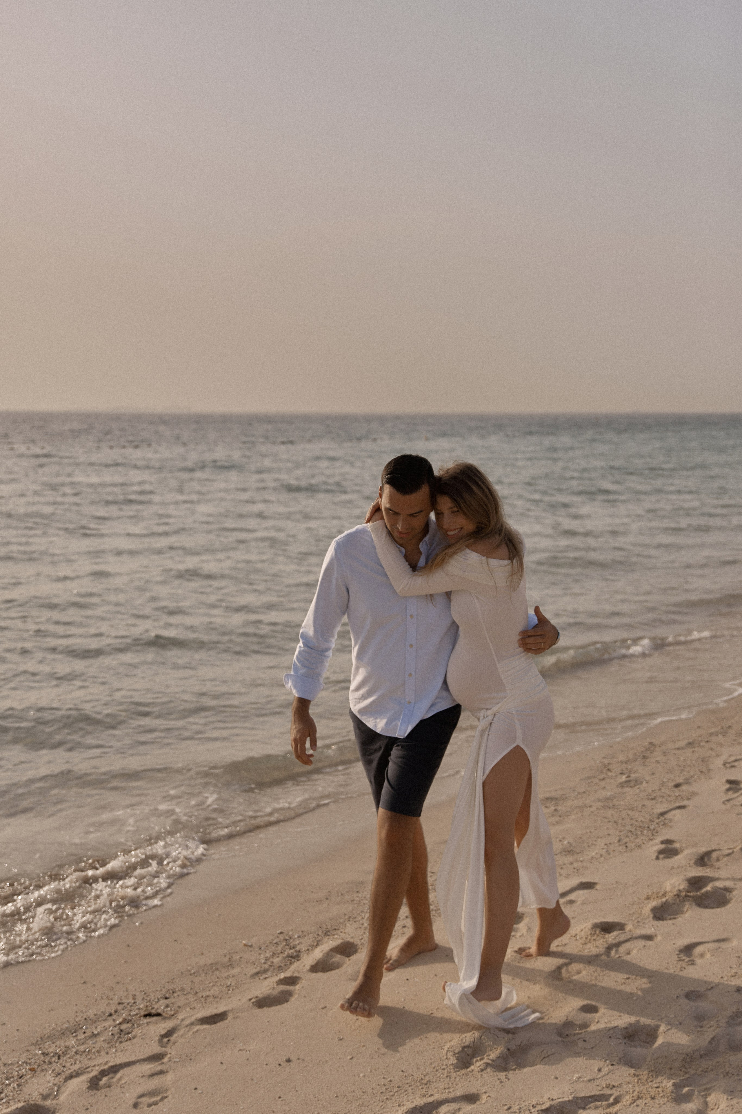 Stunning Pregnancy Photography Dubai | Timeless Shots