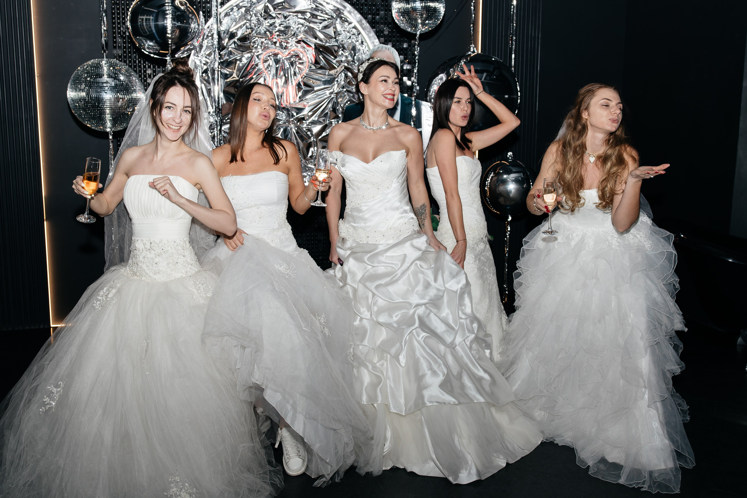 Вечеринка «Сбежавшая невеста» в WOW Loft. Фотограф в Санкт-Петербурге Вагнер Юлия