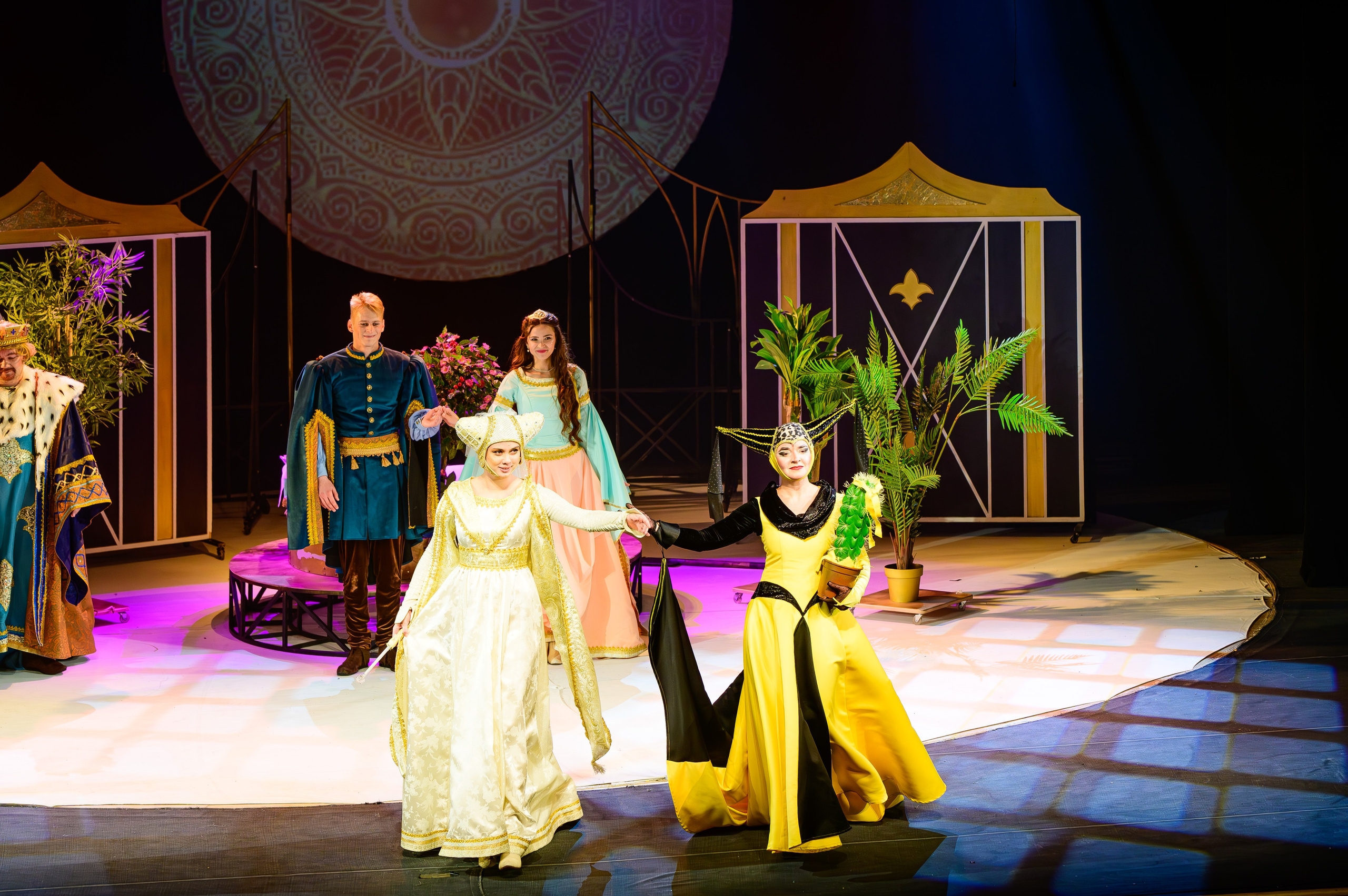 Детский спектакль @bgm_teatr «Спящая красавица ". Фотоуслуги, услуги фотографа, фотографирование важных событий