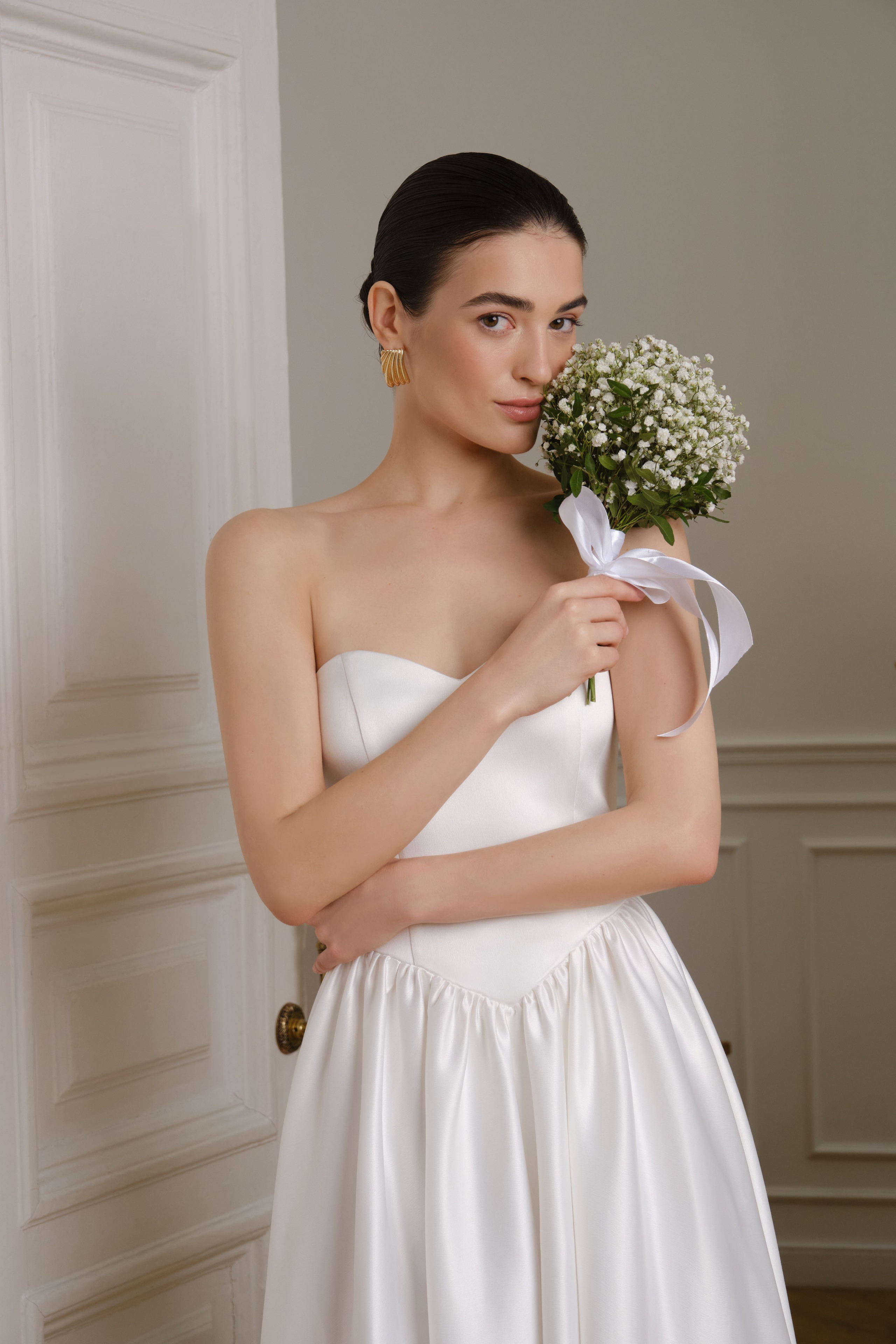 BELOE ZOLOTO SUMMER'25 LOOKBOOK. Фотограф Александра Емельянова