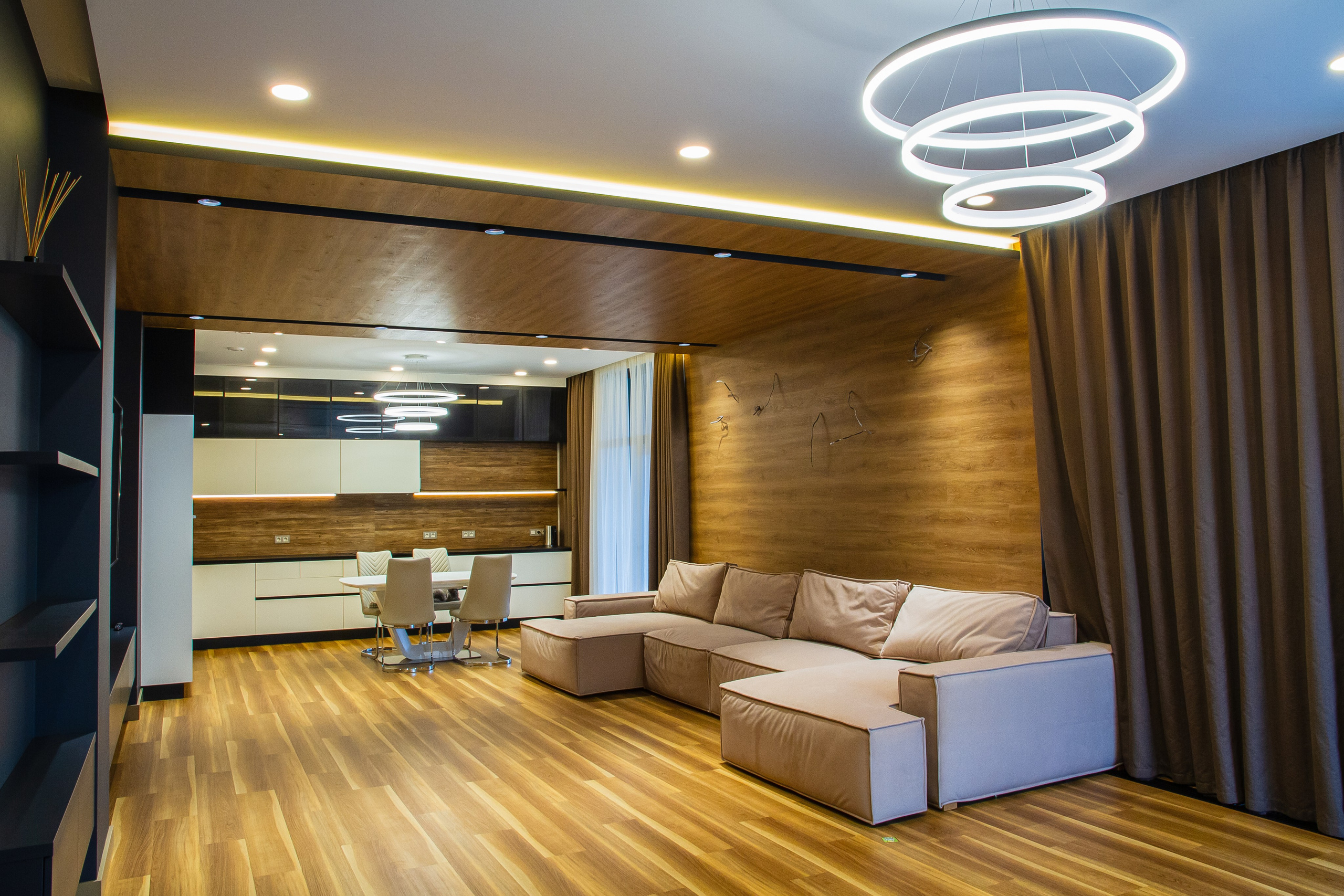 Дом 1. Фотограф Антон Катунин | Симферополь