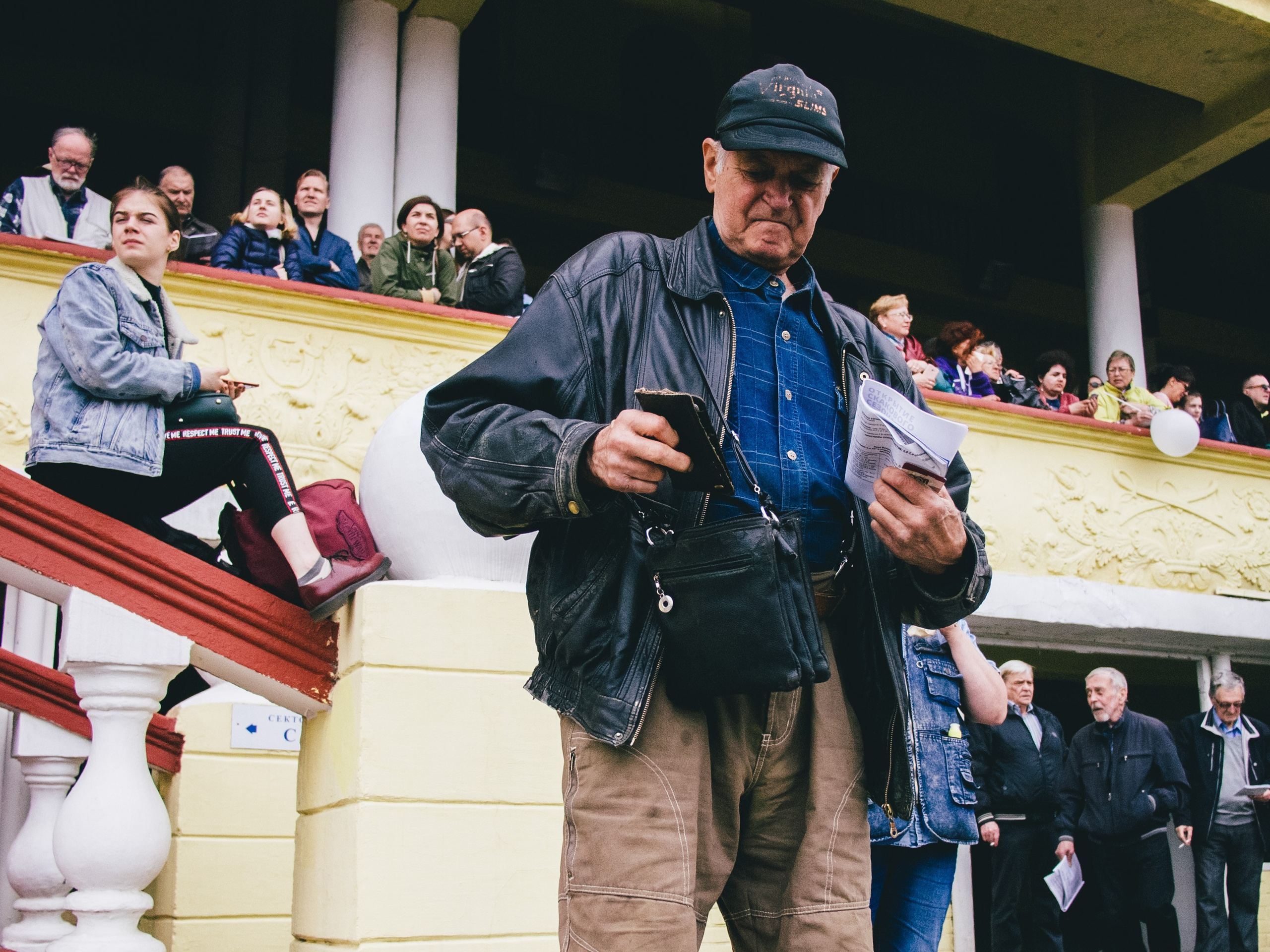 Московский ипподром образца 2018 года. Илья Михачёв Фотограф ПРО людей
