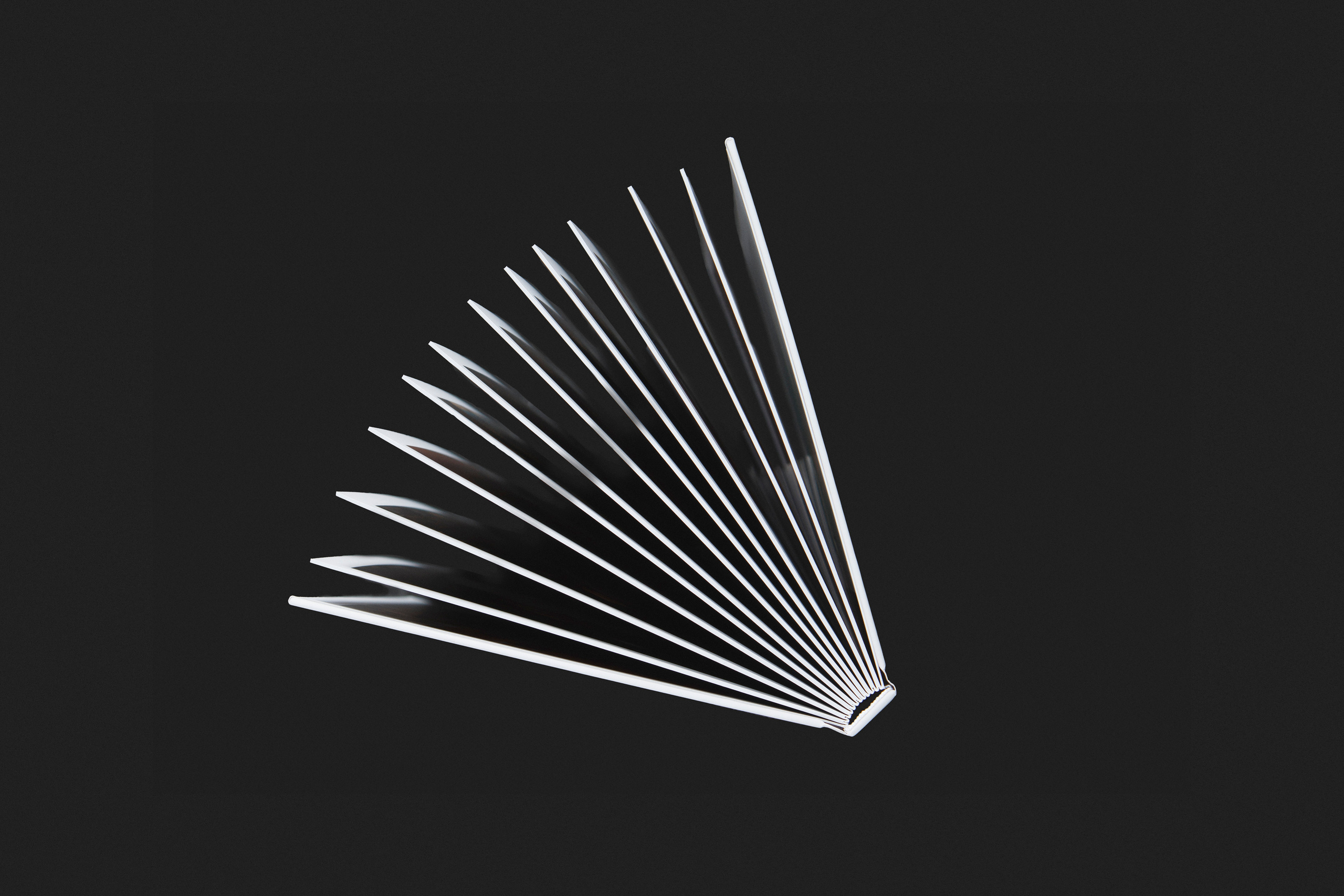 Выпускные альбомы в Ханты-Мансийске. ГРАНДФОТО.РФ