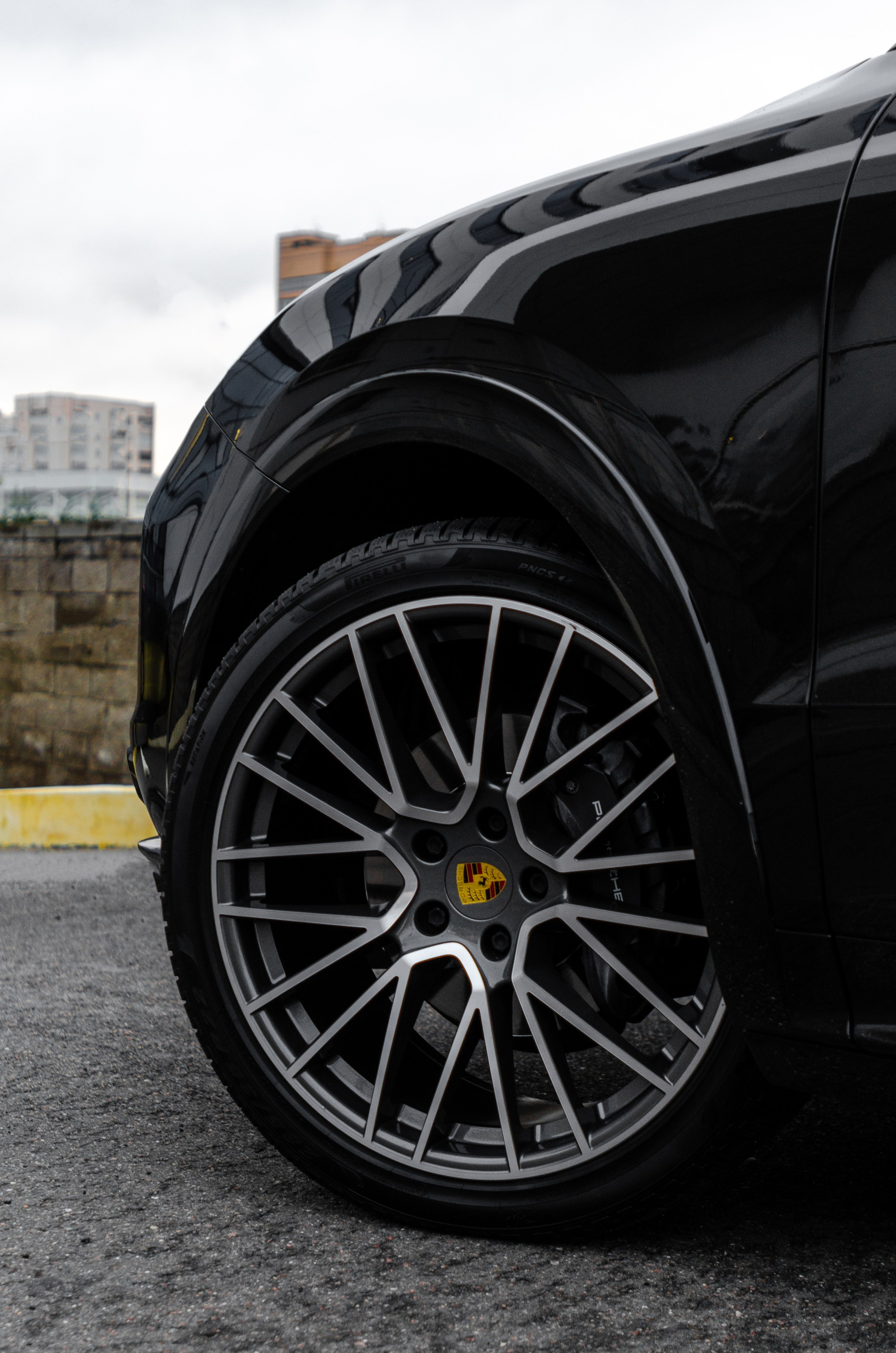 Porsche Cayenne. Автомобильный и интерьерный фотограф в Минске Александр Тагаев