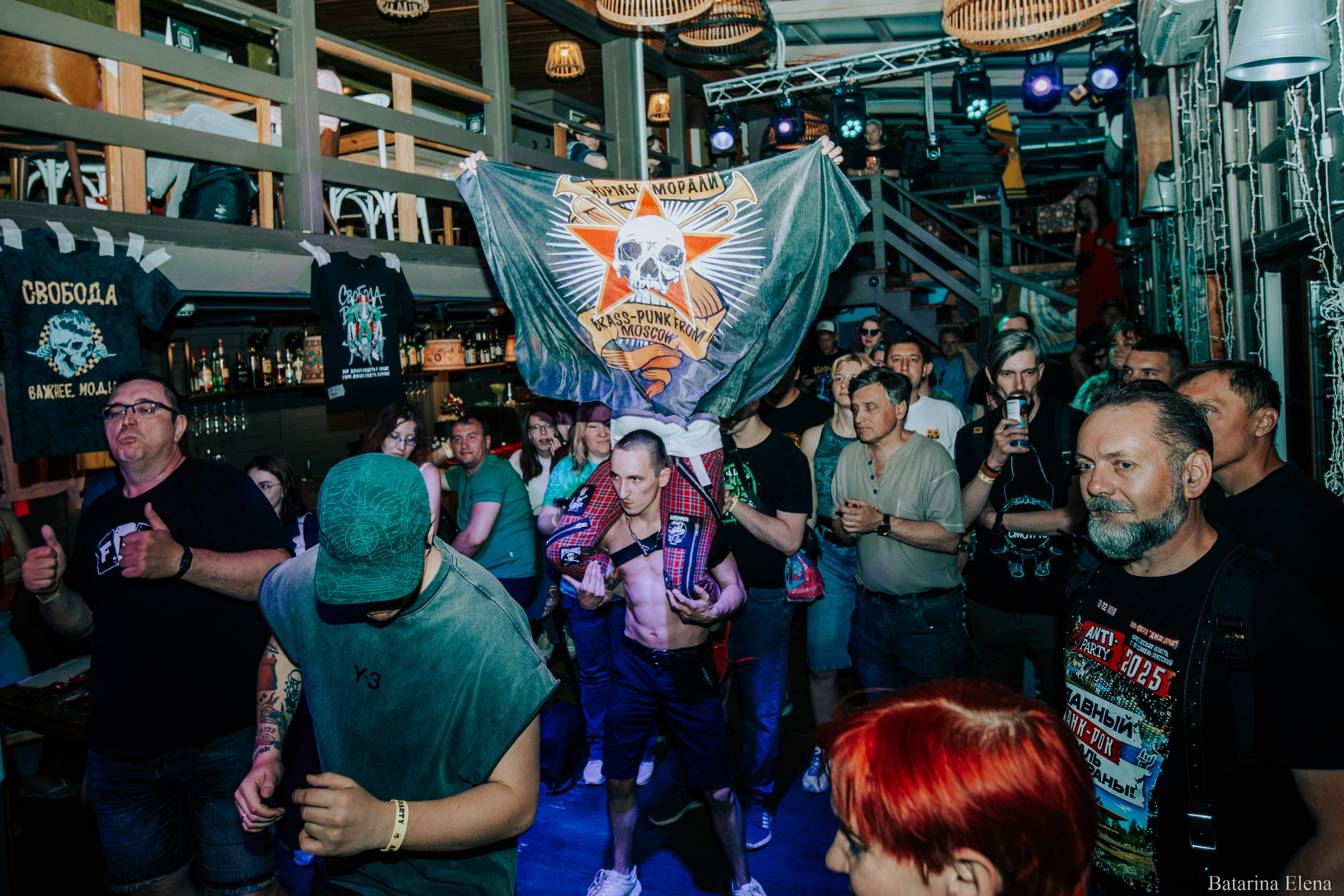Pre-Party Двух Фестов. Фотограф Елена Батарина