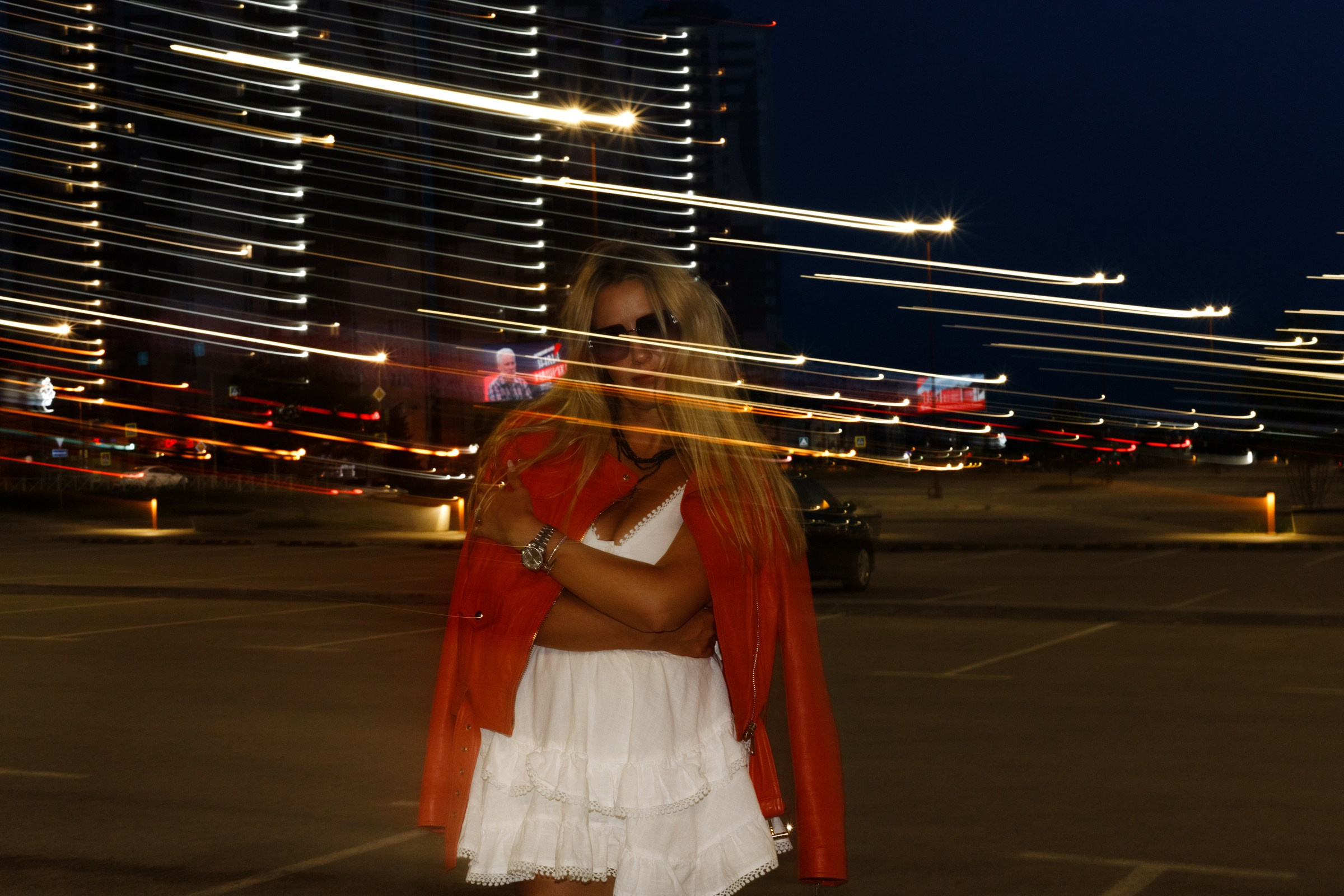 Ночная серия. Вспышка. Наталья. Евгения. Июнь 2025. Фотограф Пермь. Свадьбы. Семья и дети, школа, д. сад. Фотокниги