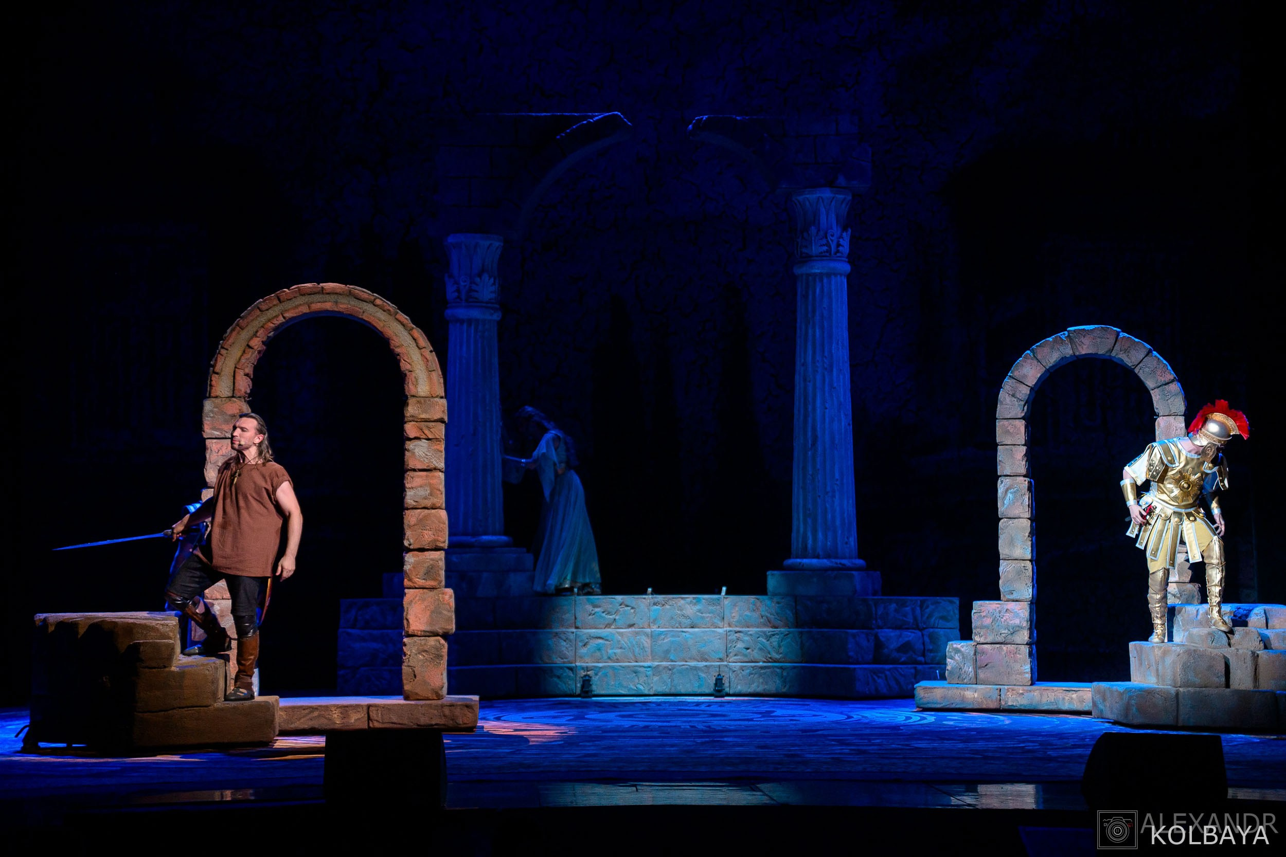 Фоторепортаж со спектакля Гладиатор в Театре Терезы Дуровой. Концертный и театральный репортажный фотограф в Москве Александр Колбая