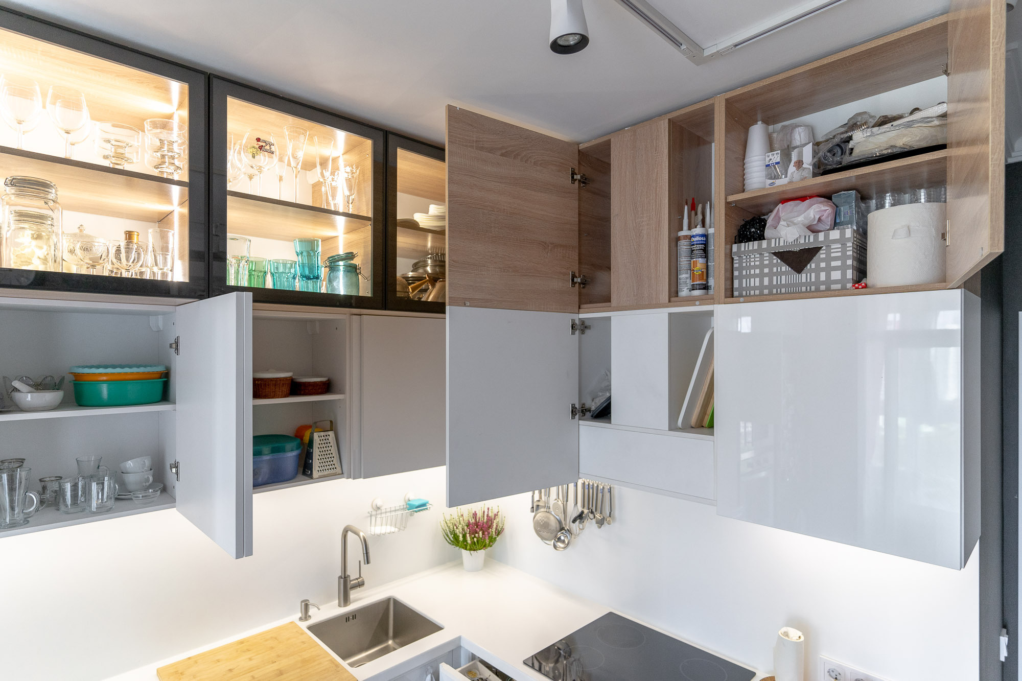 встроенная вытяжка удобна ли?