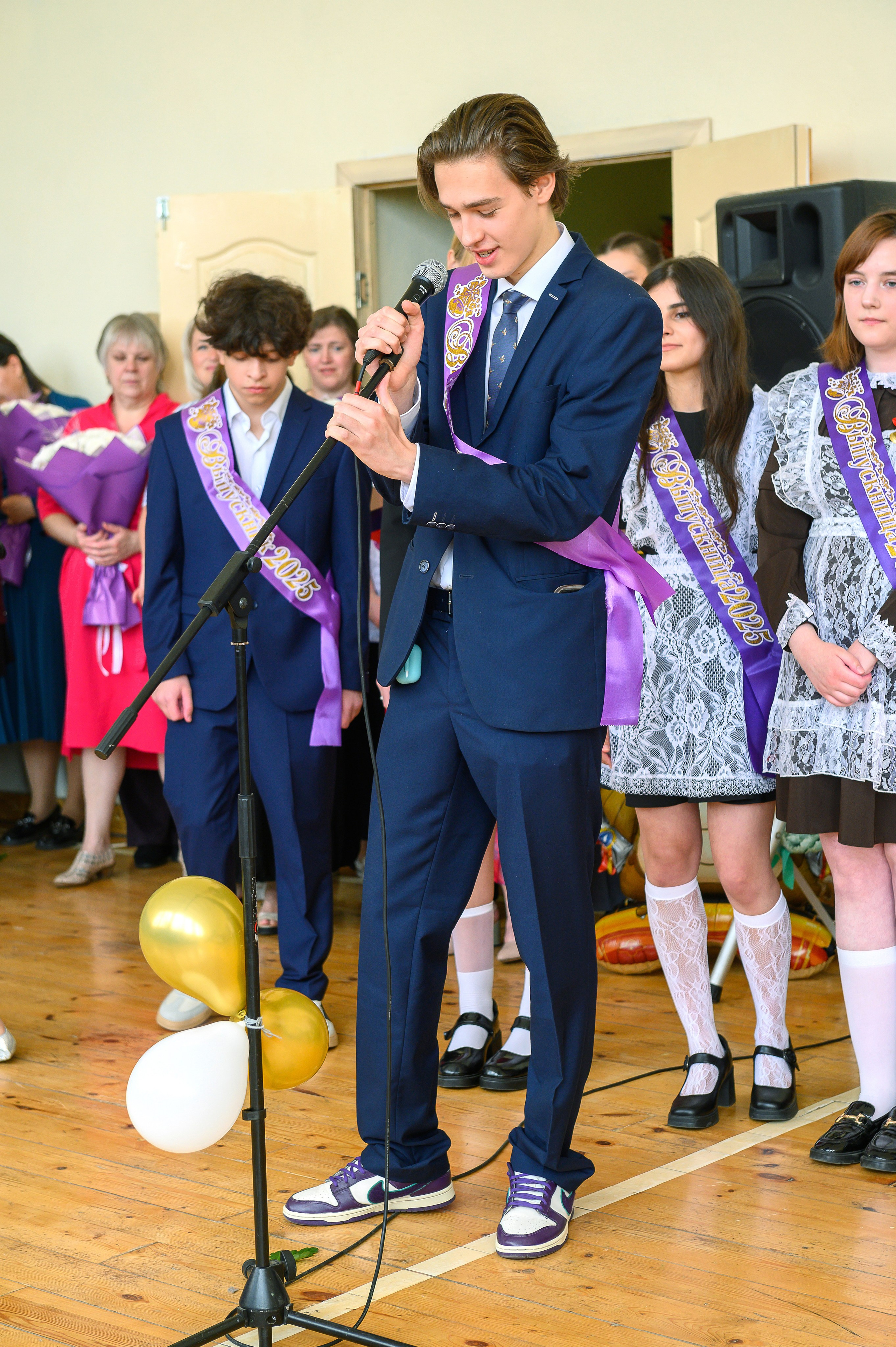 Последний звонок 2025. Фотограф Галина Лисанова, г. Брянск