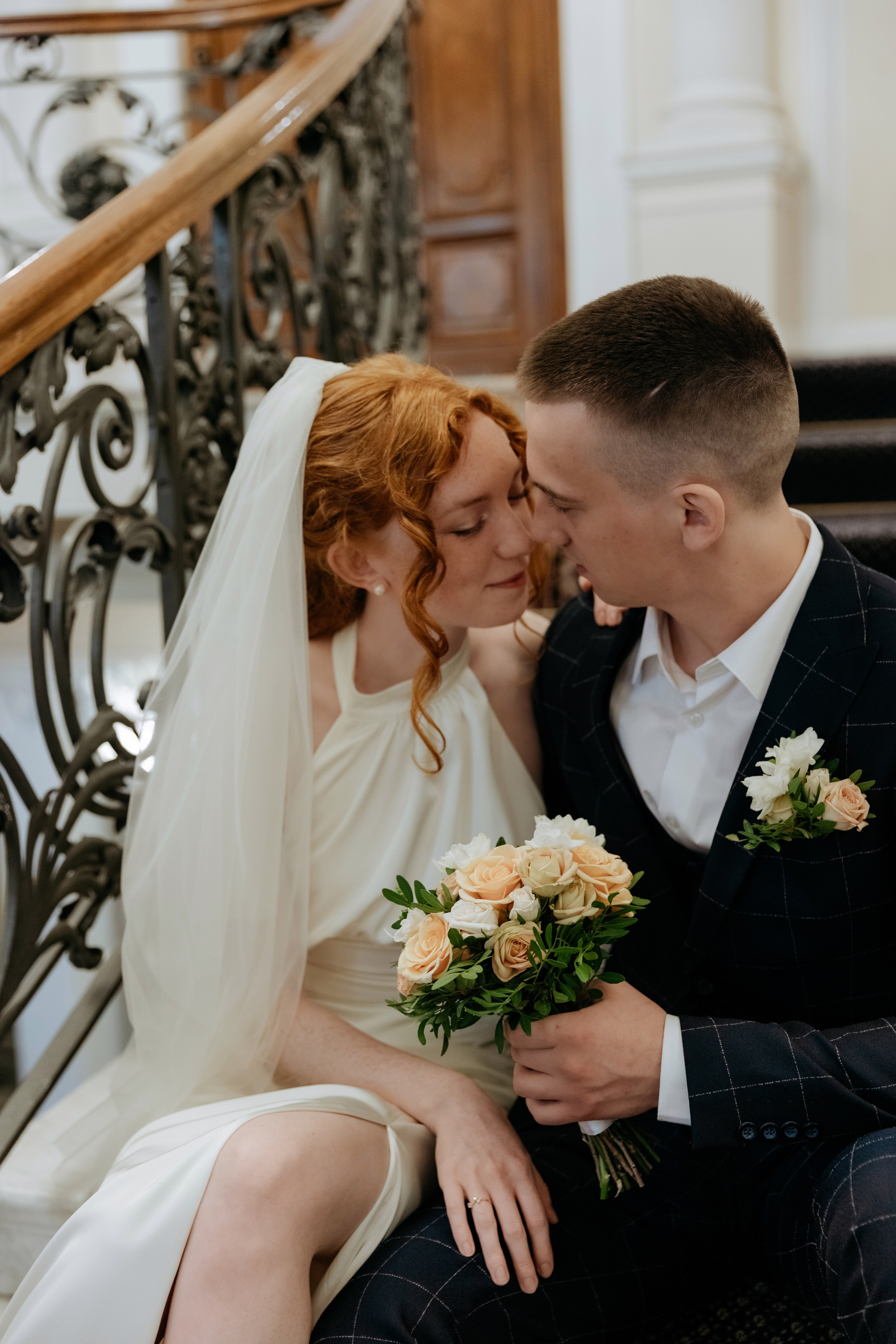 Кроме чувств, ничто не способно излечить душу, равно как ничто, кроме души, не способно излечить чувства. Свадебный фотограф в Санкт-Петербурге