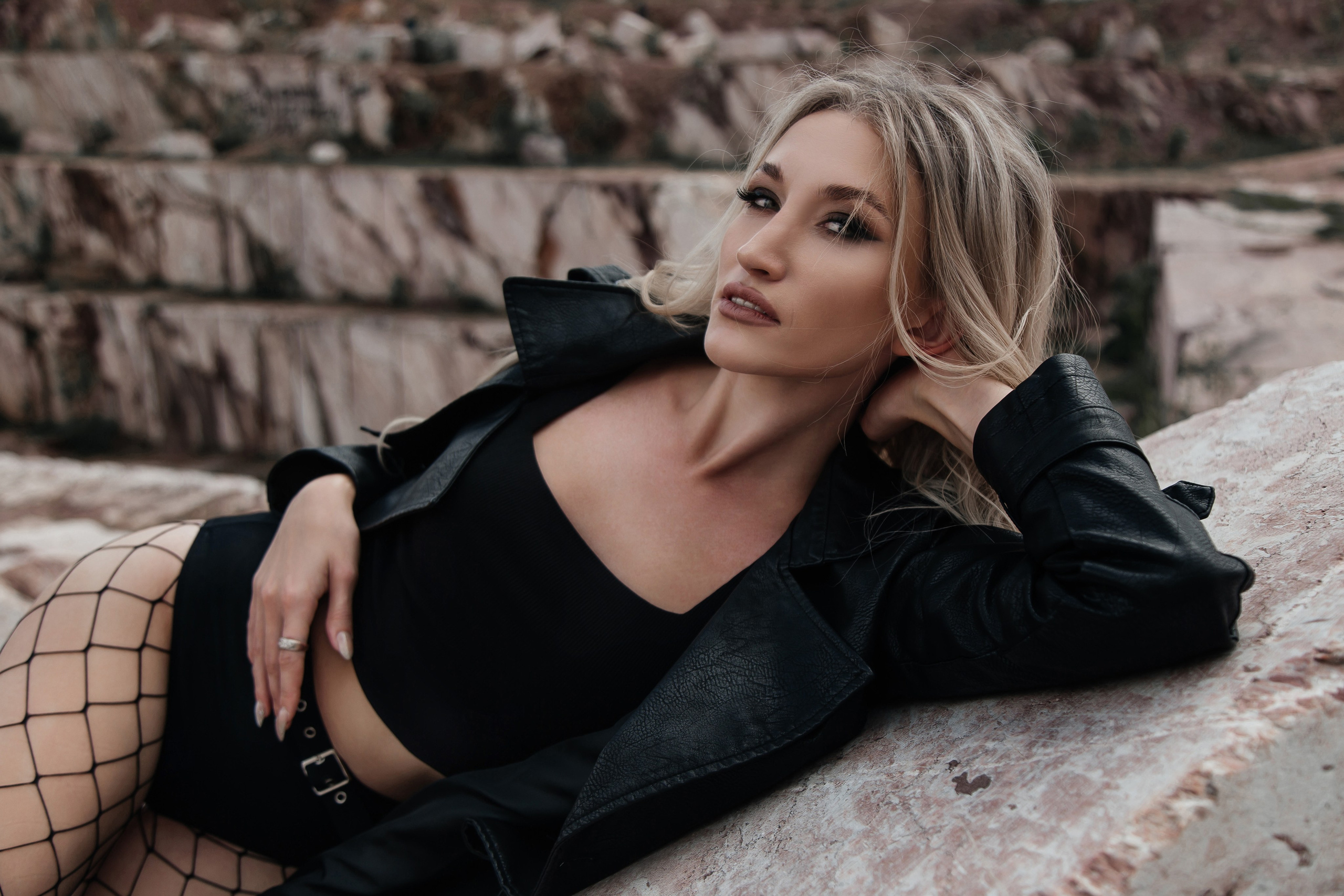 ФОТОСЕССИЯ КО ДНЮ РОЖДЕНИЯ НА МРАМОРНОМ КАРЬЕРЕ. Фотограф в Киселёвске Татьяна Трухалева