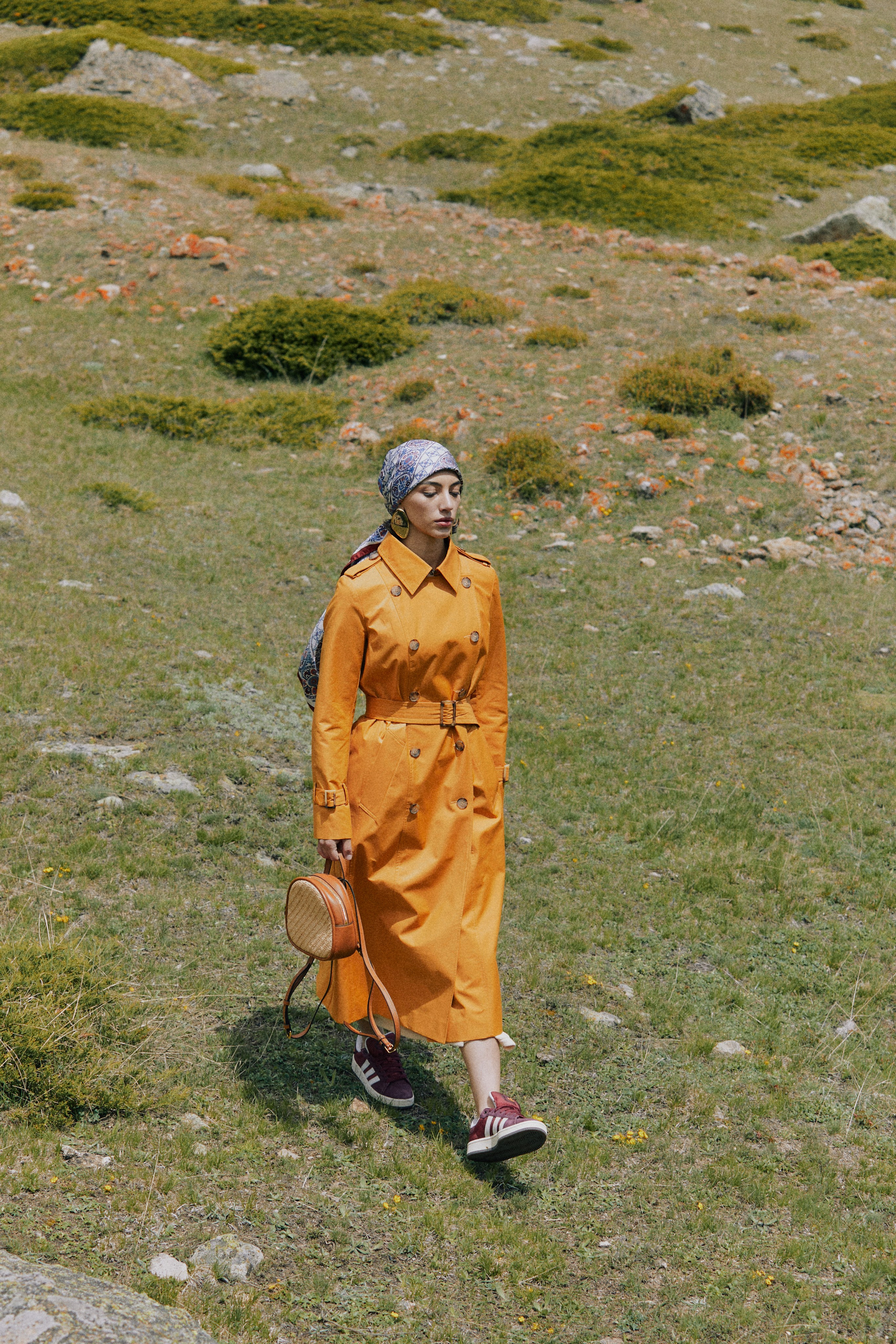 Съемка для бренда в горах. Фотограф Продюсер в горах КБР / Москва  Нальчик Горы