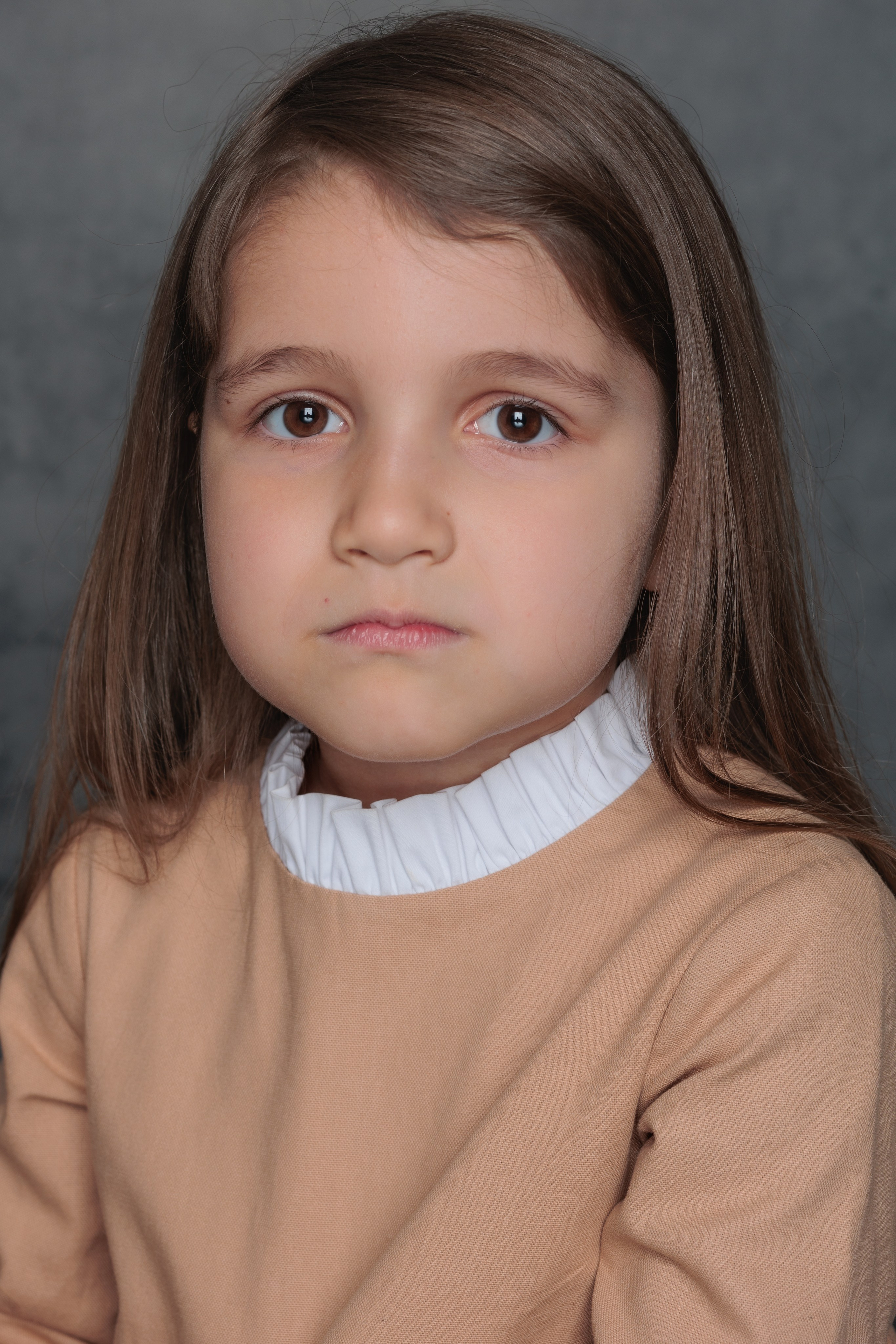 НАОМИ. Я фотограф из Москвы к Вашим услугам