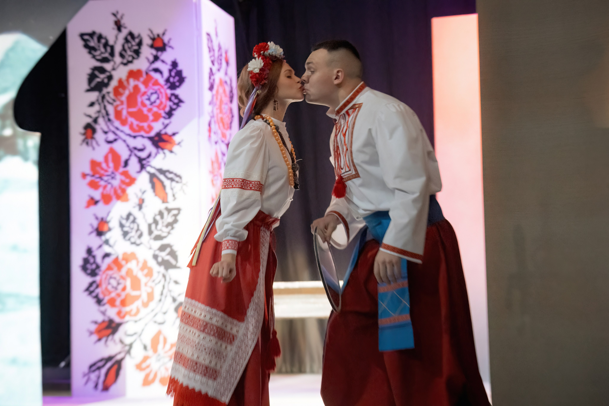 Спектакль «Ночь перед рождеством». Марк Шишкин — репортажный фотограф в Воронеже и России